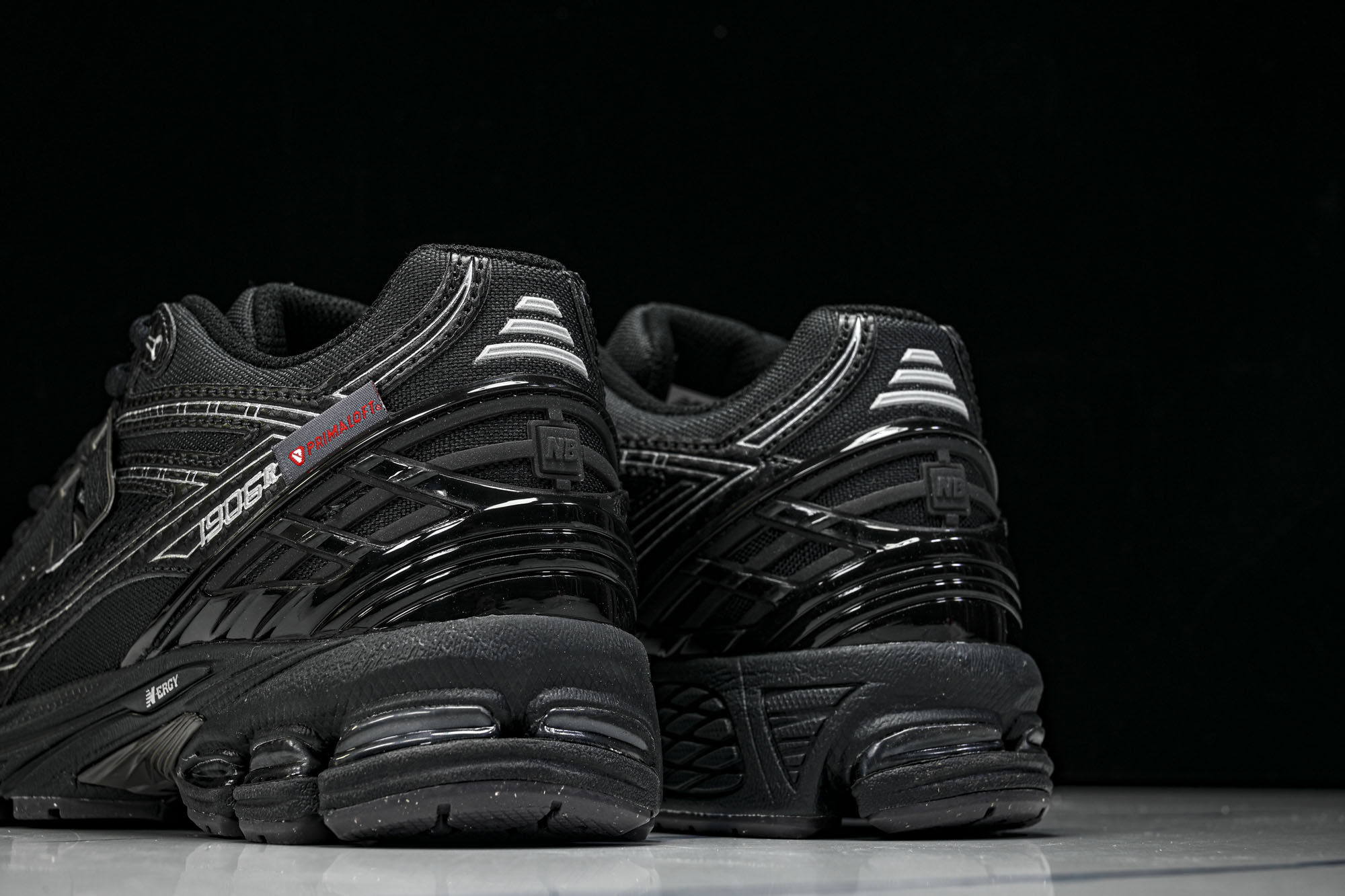 New Balance 1906系列复古老爹风休闲运动慢跑鞋U1906ROE #YZ010#鞋款灵感源自