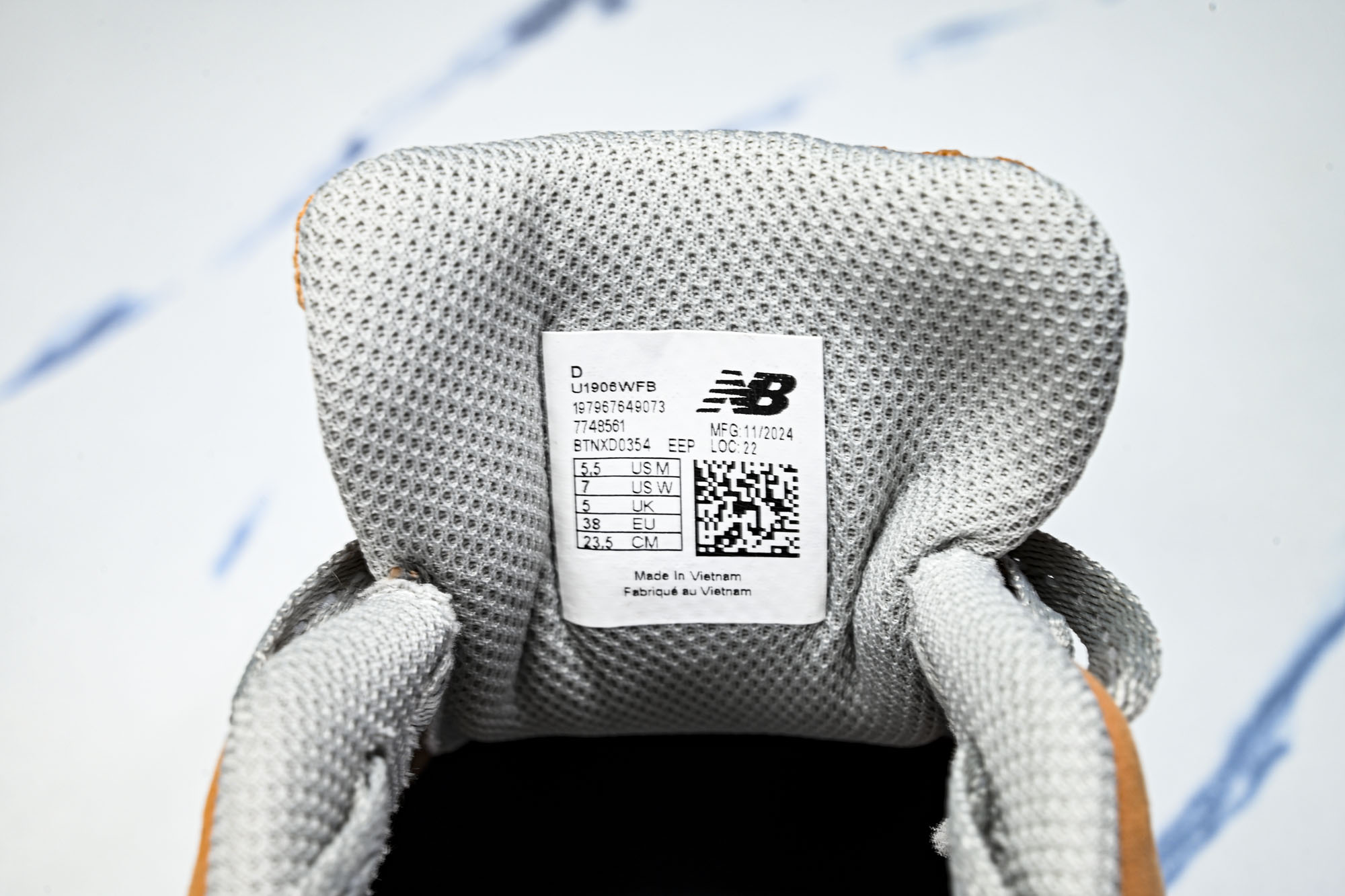 New Balance 1906系列复古老爹风休闲运动慢跑鞋U1906WFB #YZ010#鞋款灵感源自
