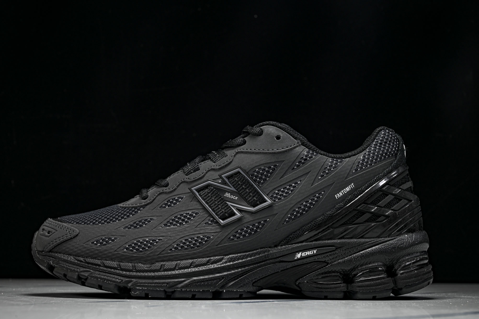 New Balance 1906系列复古老爹风休闲运动慢跑鞋U1906WFD #YZ010#鞋款灵感源自