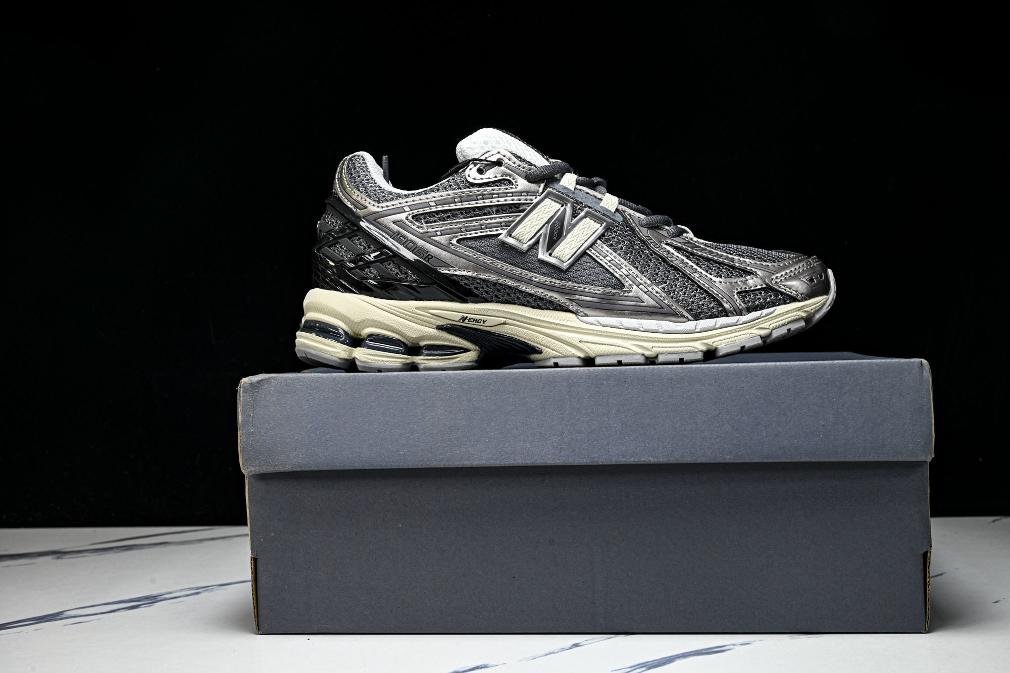 New Balance NB1906R 男女潮流复古做旧休闲运动跑步鞋M1906RBG #YZ010  