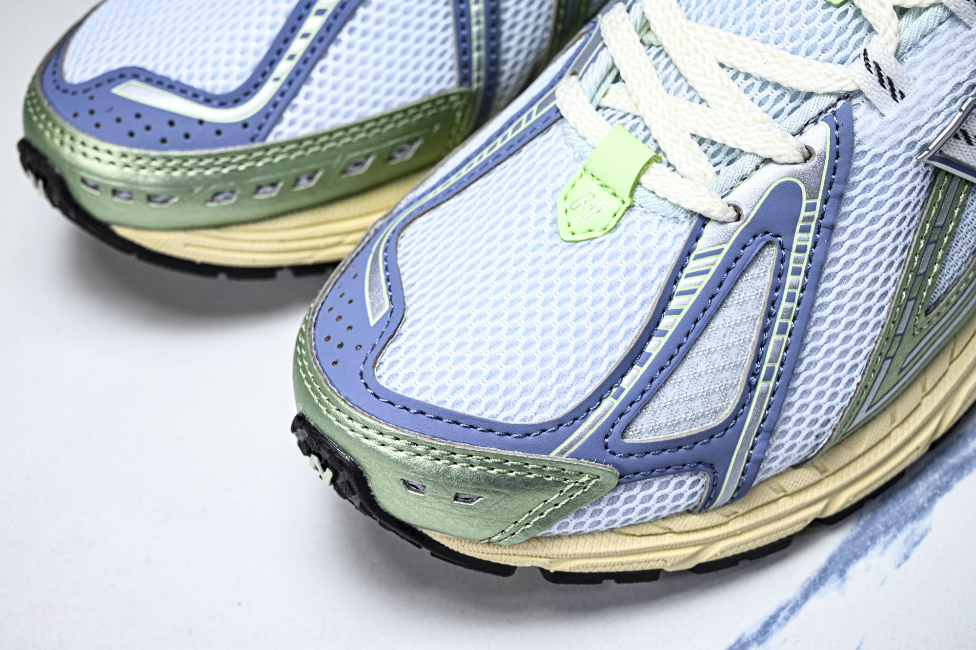 New Balance NB1906R 男女潮流复古做旧休闲运动跑步鞋U1906RNE #YZ010  