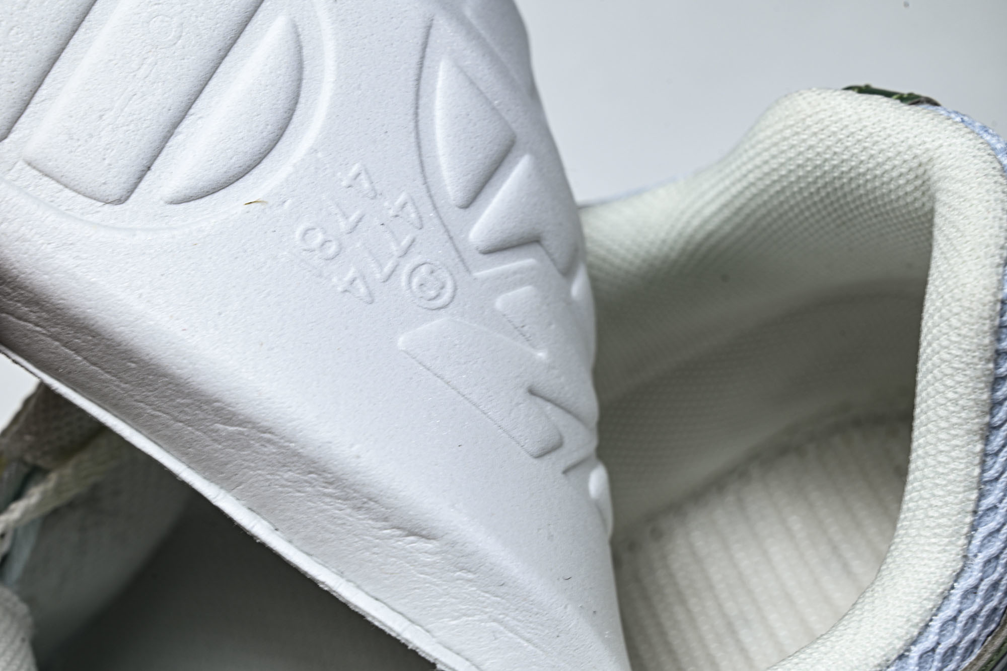 New Balance NB1906R 男女潮流复古做旧休闲运动跑步鞋U1906RNE #YZ010  