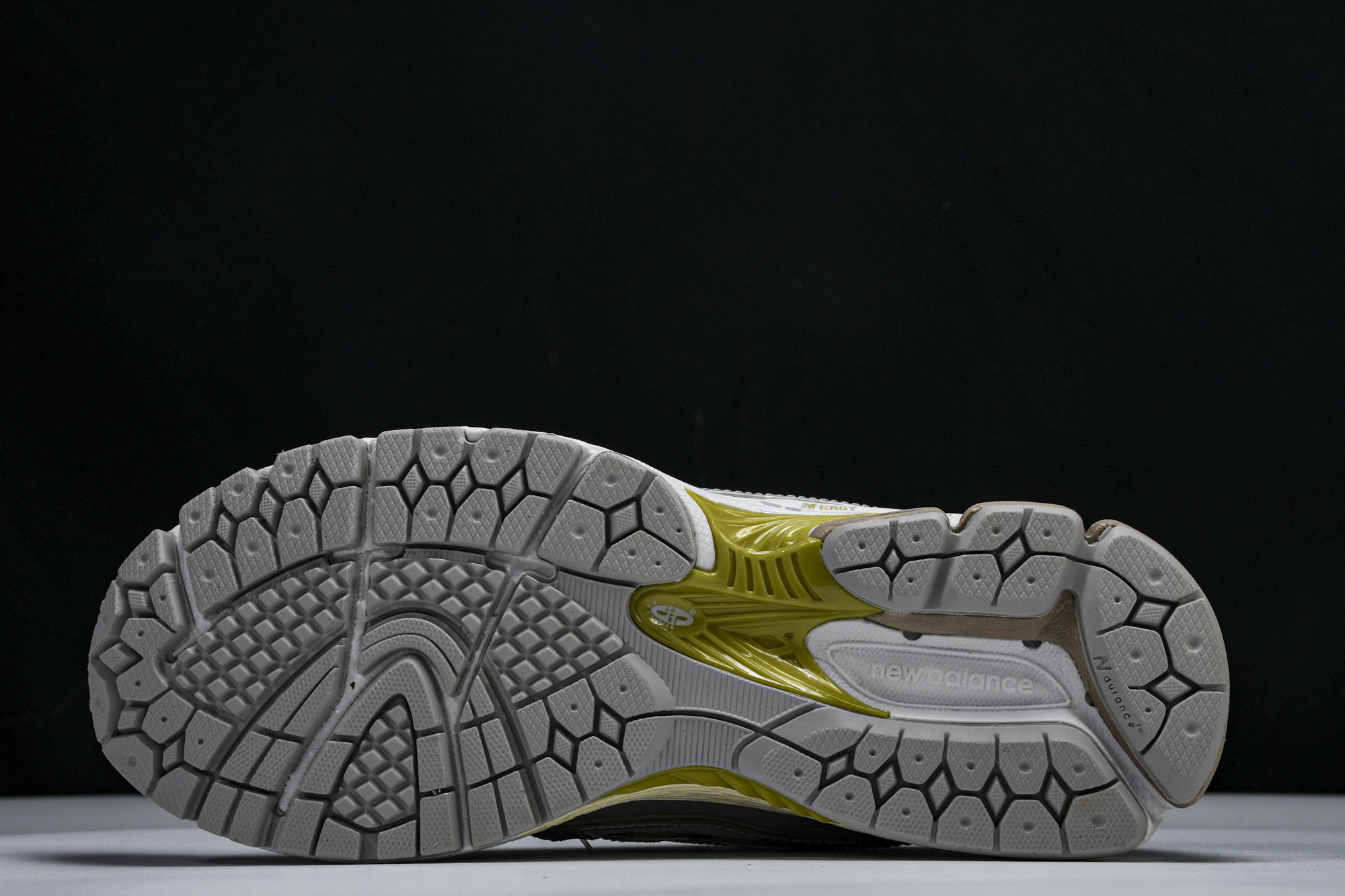 New Balance NB 1906R 灰蓝 M1906RKC #YZ010#鞋款灵感源自设计师本人对