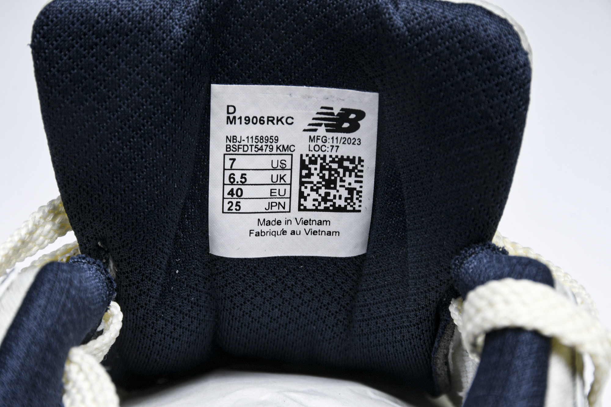 New Balance NB 1906R 灰蓝 M1906RKC #YZ010#鞋款灵感源自设计师本人对