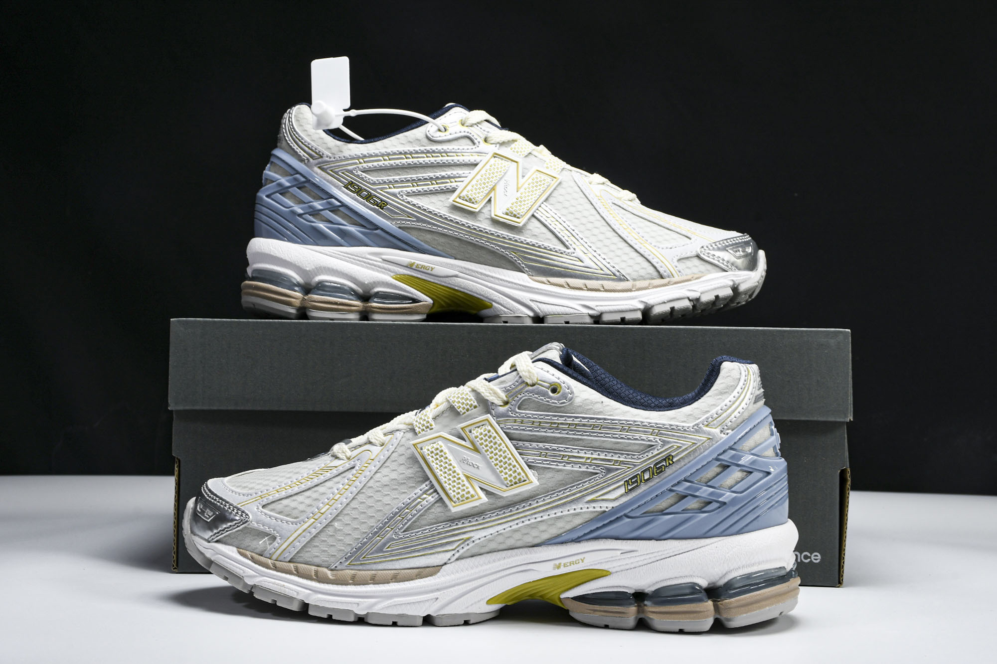 New Balance NB 1906R 灰蓝 M1906RKC #YZ010#鞋款灵感源自设计师本人对