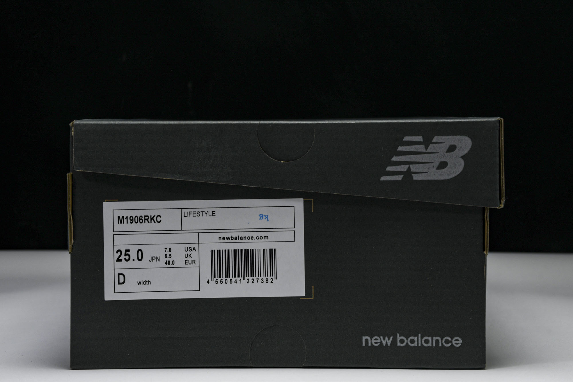 New Balance NB 1906R 灰蓝 M1906RKC #YZ010#鞋款灵感源自设计师本人对
