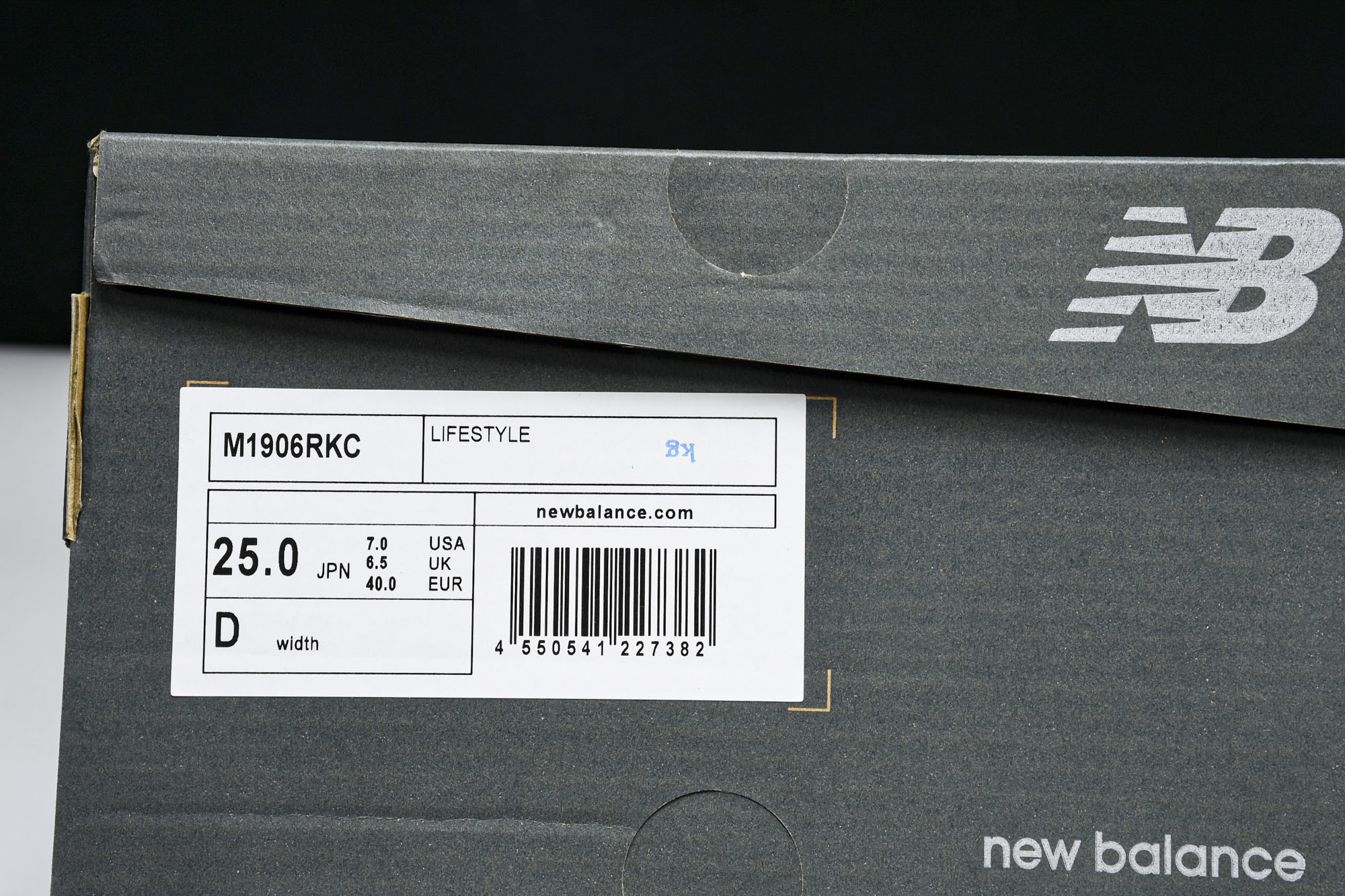 New Balance NB 1906R 灰蓝 M1906RKC #YZ010#鞋款灵感源自设计师本人对