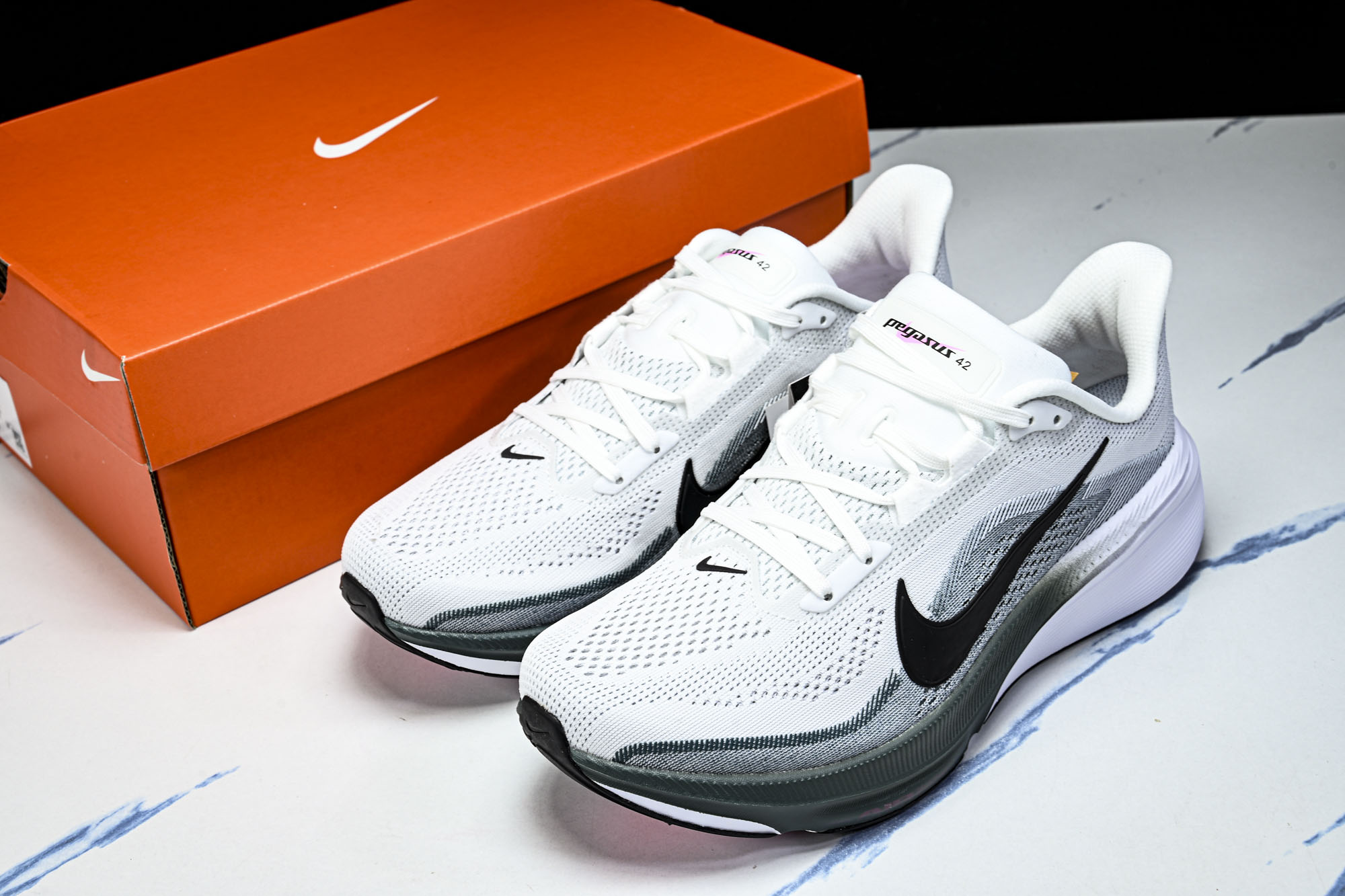 Nike Air Zoom Pegasus 42 耐克网面透气轻便耐磨跑鞋 IB1873-11039 4