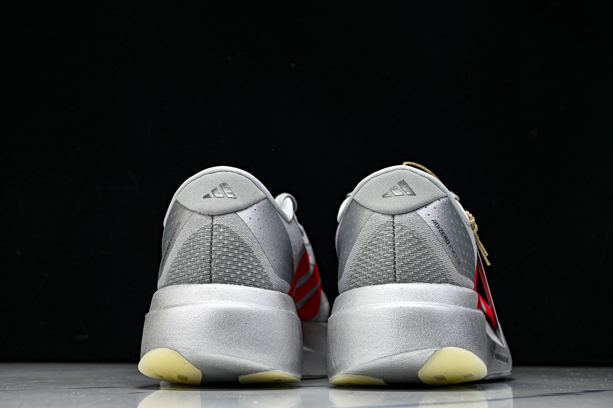 Ad Adizero Evo SL M 阿迪超轻透气缓震跑鞋 KI3381 YZ039adidas Ad