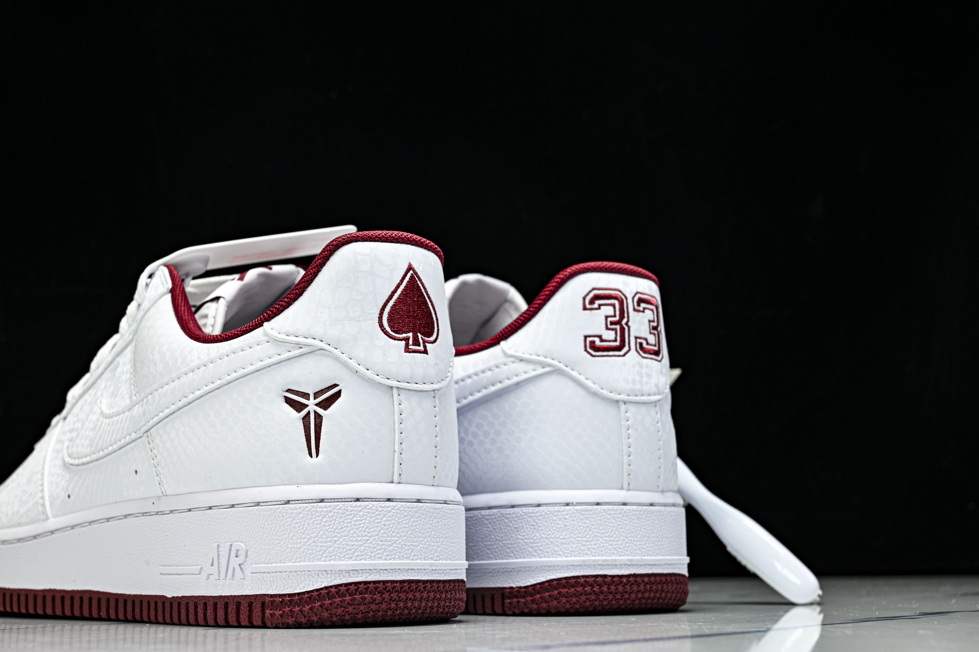 Nike Air Force 1'07 Low 科比 空军一号低帮休闲板鞋 IB0018-101空军一号