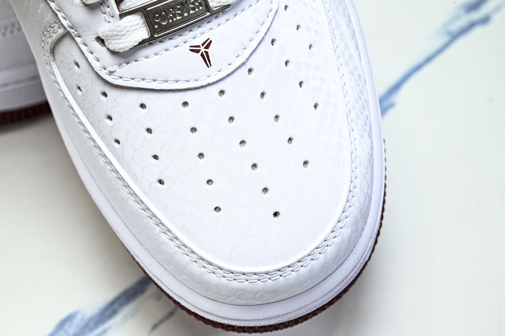 Nike Air Force 1'07 Low 科比 空军一号低帮休闲板鞋 IB0018-101空军一号