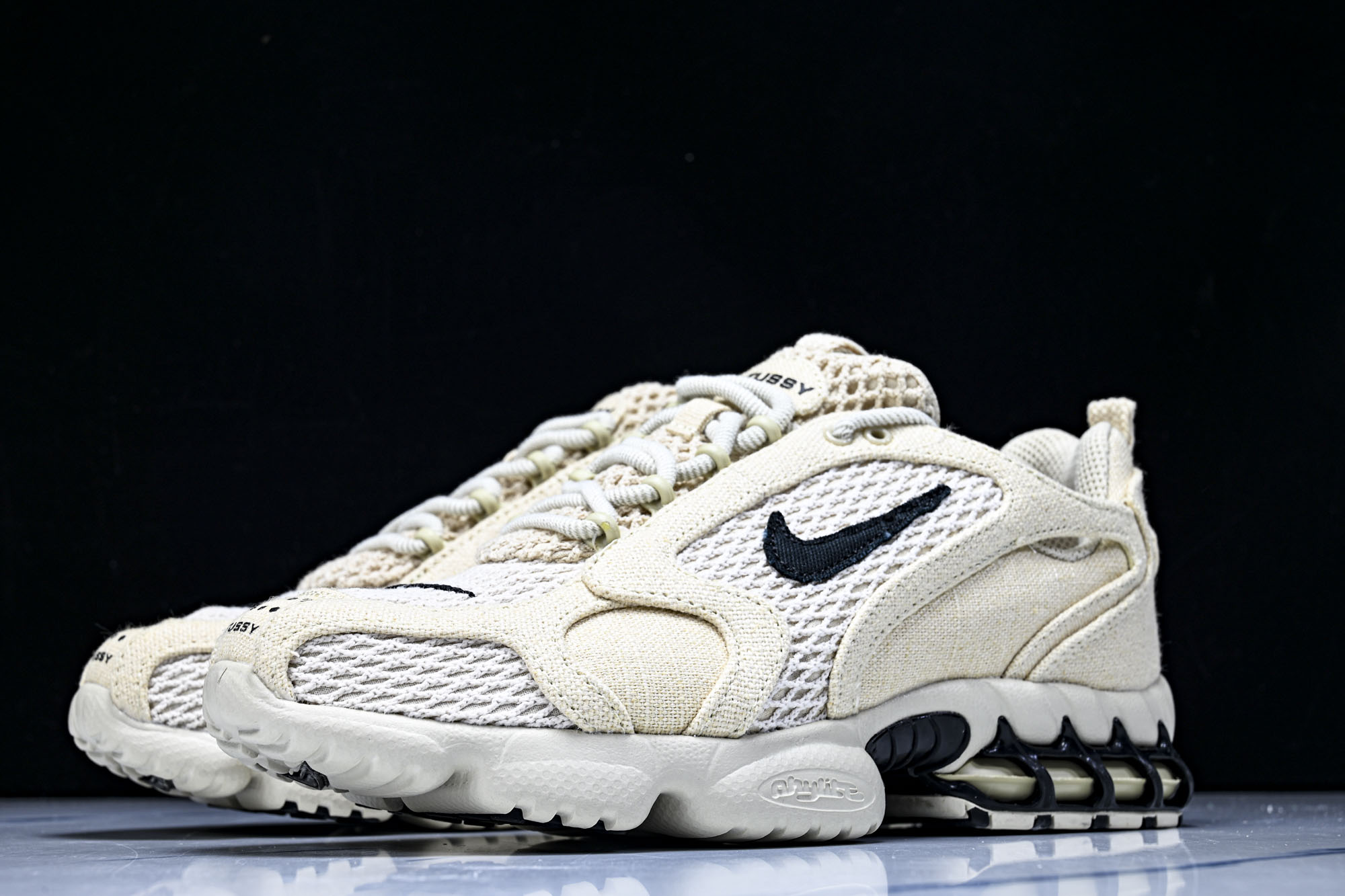 Stussy x Nk Air Zoom Spiridon Caged 2 斯皮里牢东笼2代“乳白麻黑布