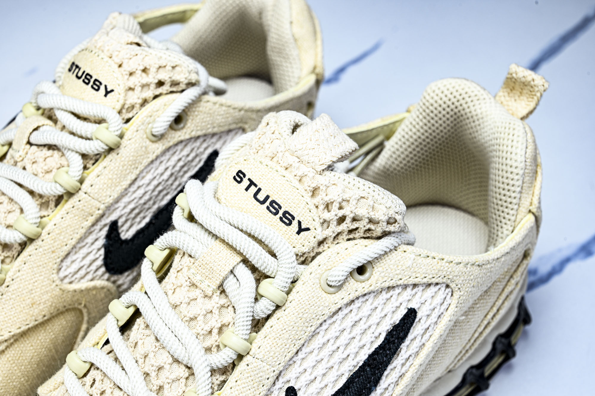 Stussy x Nk Air Zoom Spiridon Caged 2 斯皮里牢东笼2代“乳白麻黑布