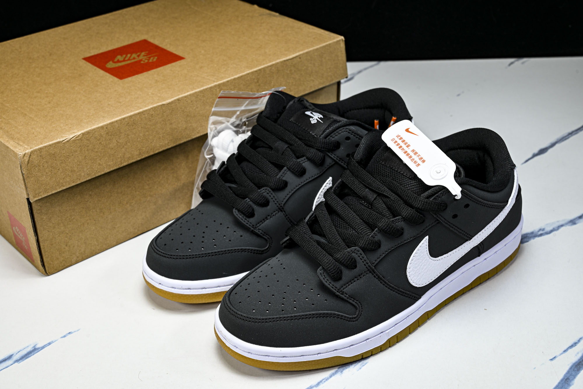 Nk SB Dunk Low Pro ISO 生胶黑白色 扣篮系列复古低帮休闲运动滑板鞋 CD2563-