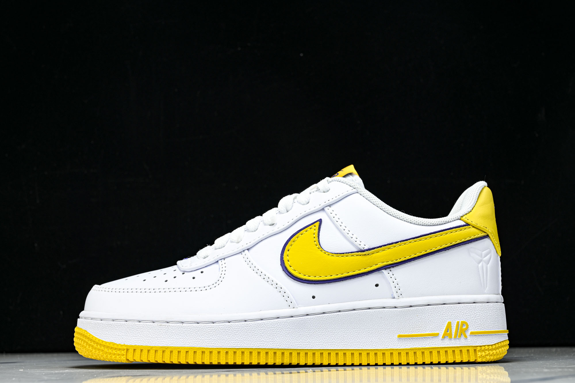 Nk Air Force 1'07 Low 科比  空军一号低帮休闲板鞋 FZ1151-100 YZ00
