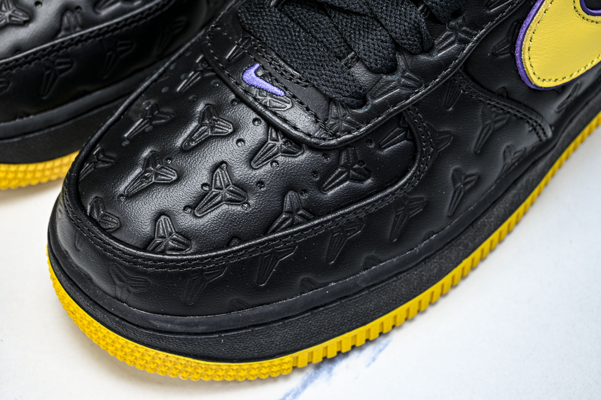 Nk Air Force 1'07 Low 科比  空军一号低帮休闲板鞋 HV5122-001 YZ00