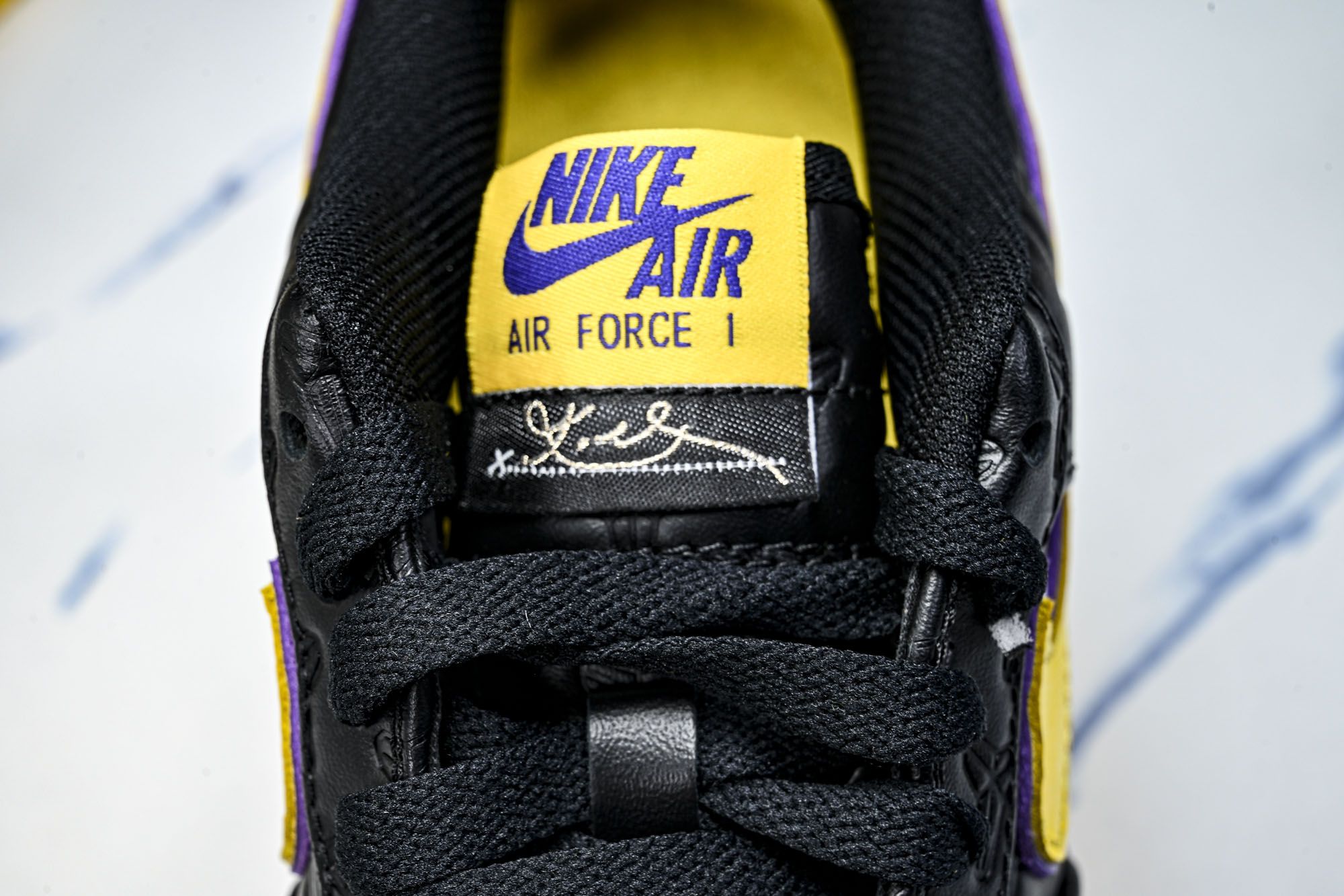 Nk Air Force 1'07 Low 科比  空军一号低帮休闲板鞋 HV5122-001 YZ00