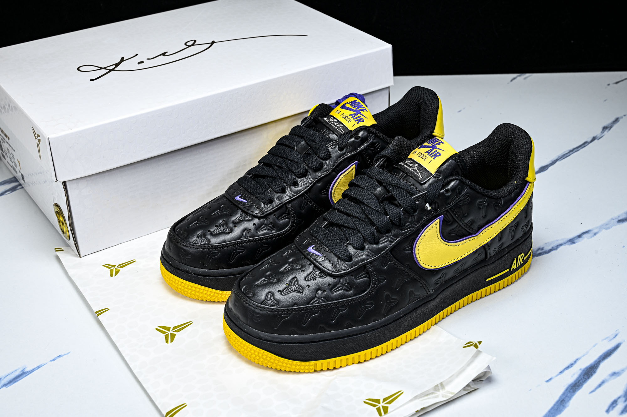 Nk Air Force 1'07 Low 科比  空军一号低帮休闲板鞋 HV5122-001 YZ00