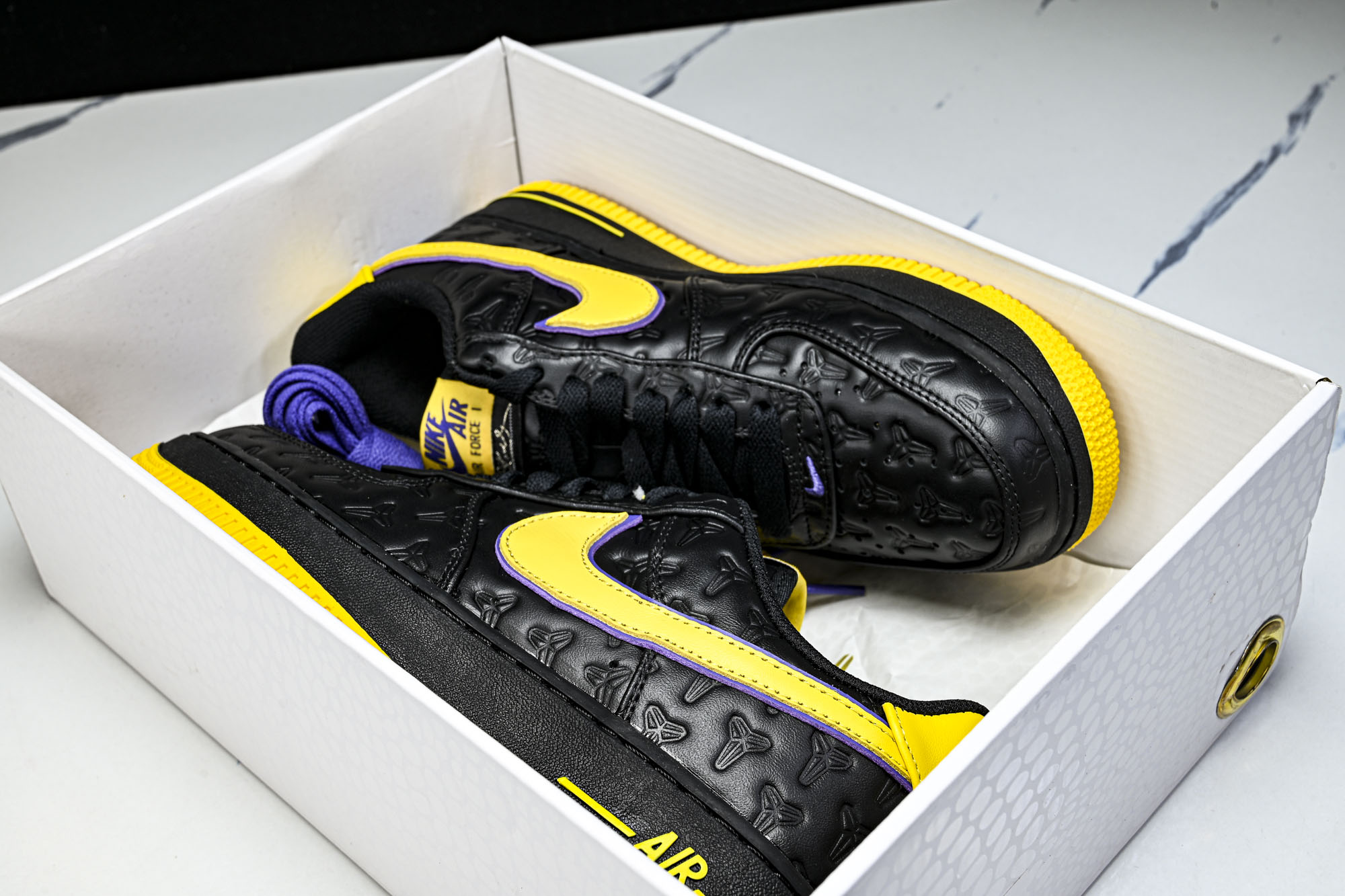 Nk Air Force 1'07 Low 科比  空军一号低帮休闲板鞋 HV5122-001 YZ00