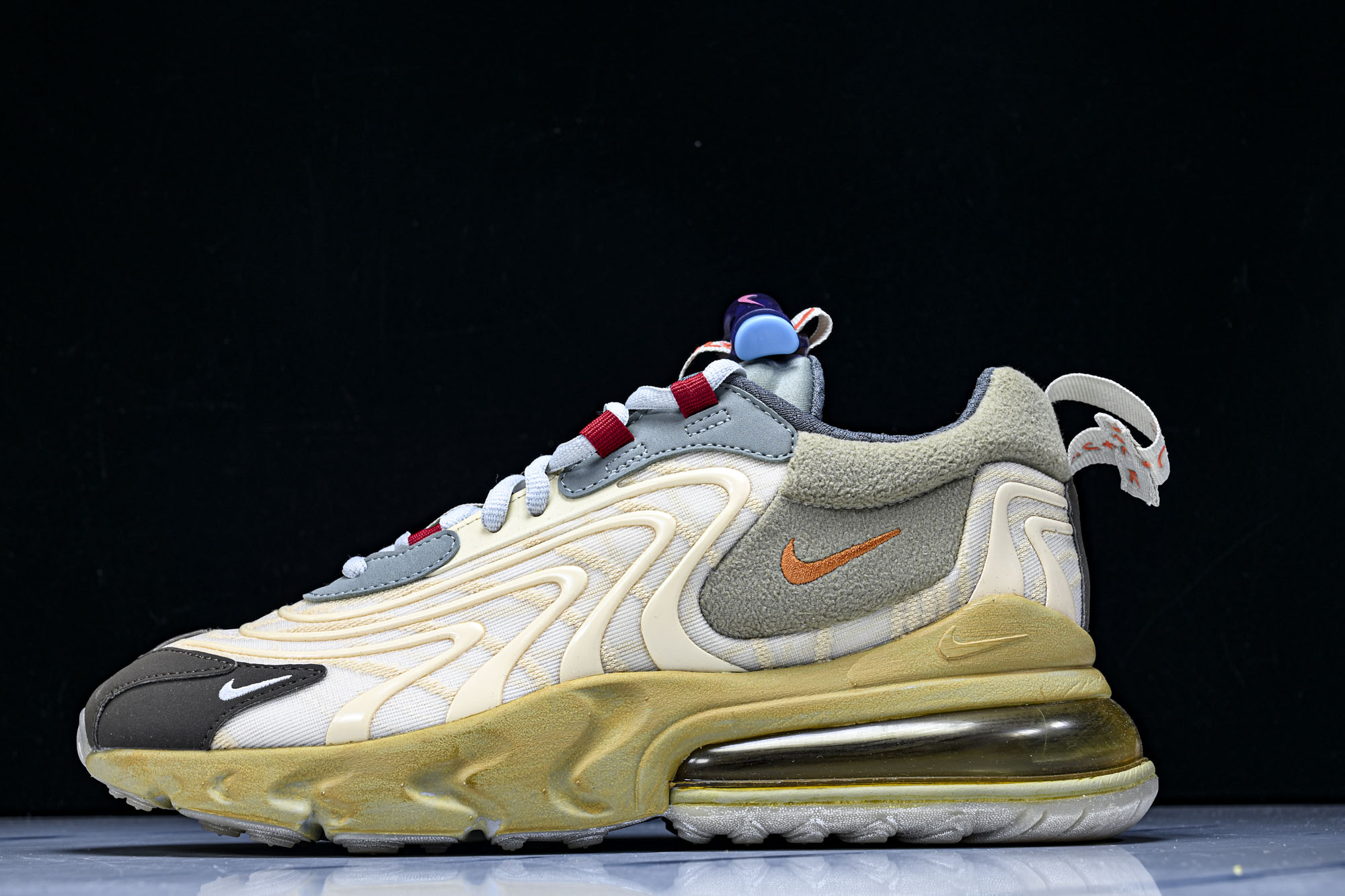 Travis Scott x Nk Air Max 270 React TS 联名款半掌气垫缓震跑步鞋 