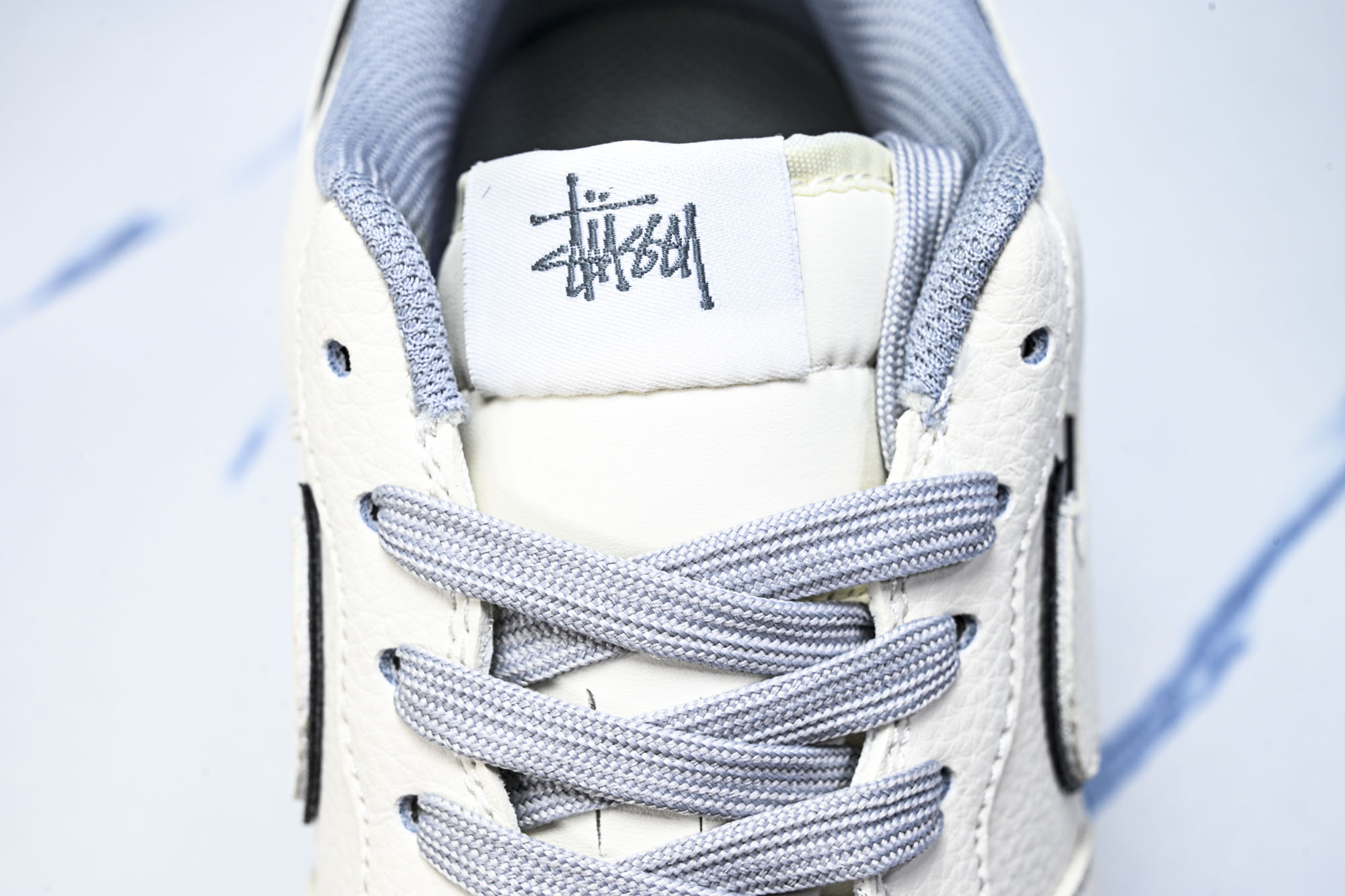 Nike Air Force 1'07 Low 联名款 空军一号低帮休闲板鞋 MM3399-828空军一