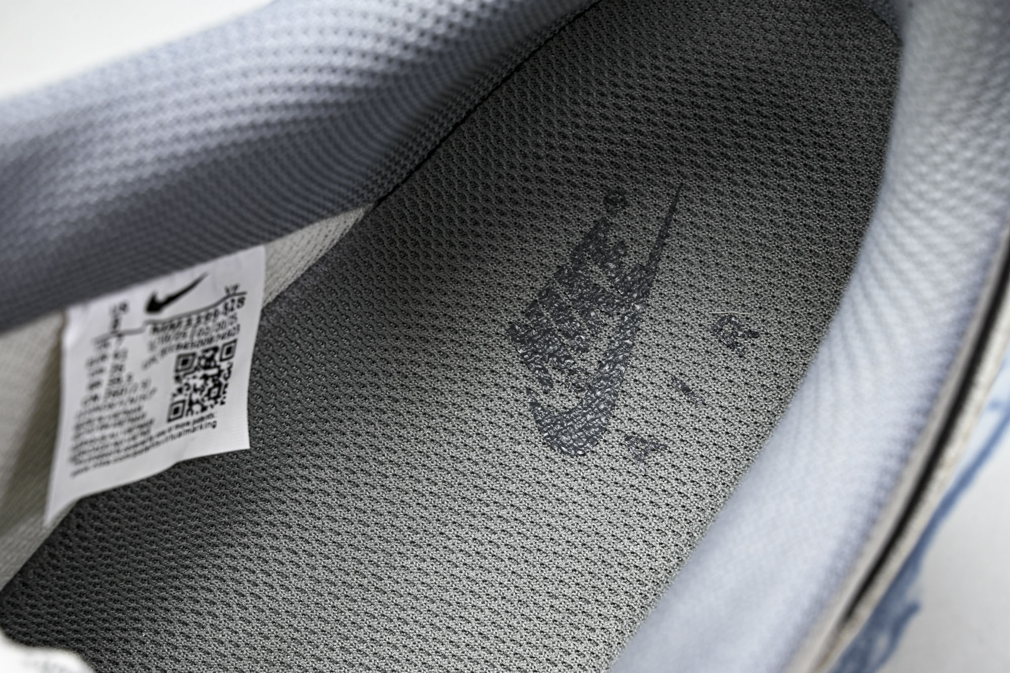 Nike Air Force 1'07 Low 联名款 空军一号低帮休闲板鞋 MM3399-828空军一