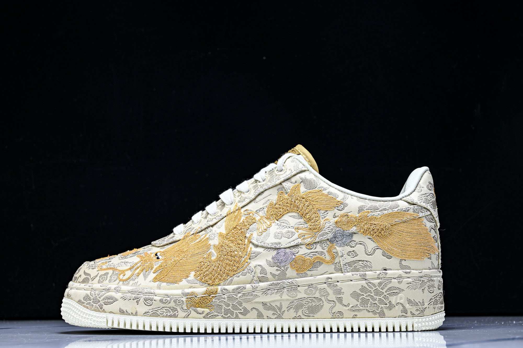 Nk Air Force 1'07 Low 龙凤呈祥 龙年限定 空军一号低帮休闲板鞋 HJ4285-77