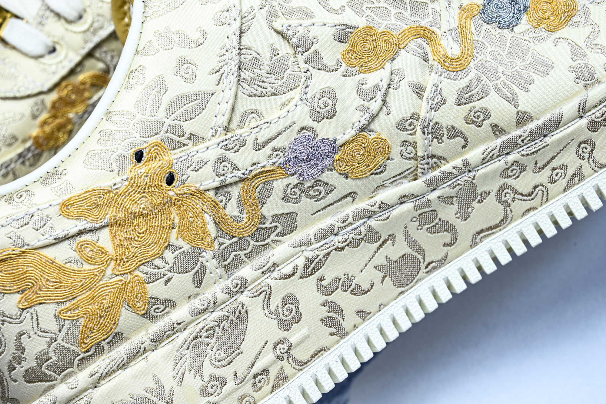 Nk Air Force 1'07 Low 龙凤呈祥 龙年限定 空军一号低帮休闲板鞋 HJ4285-77