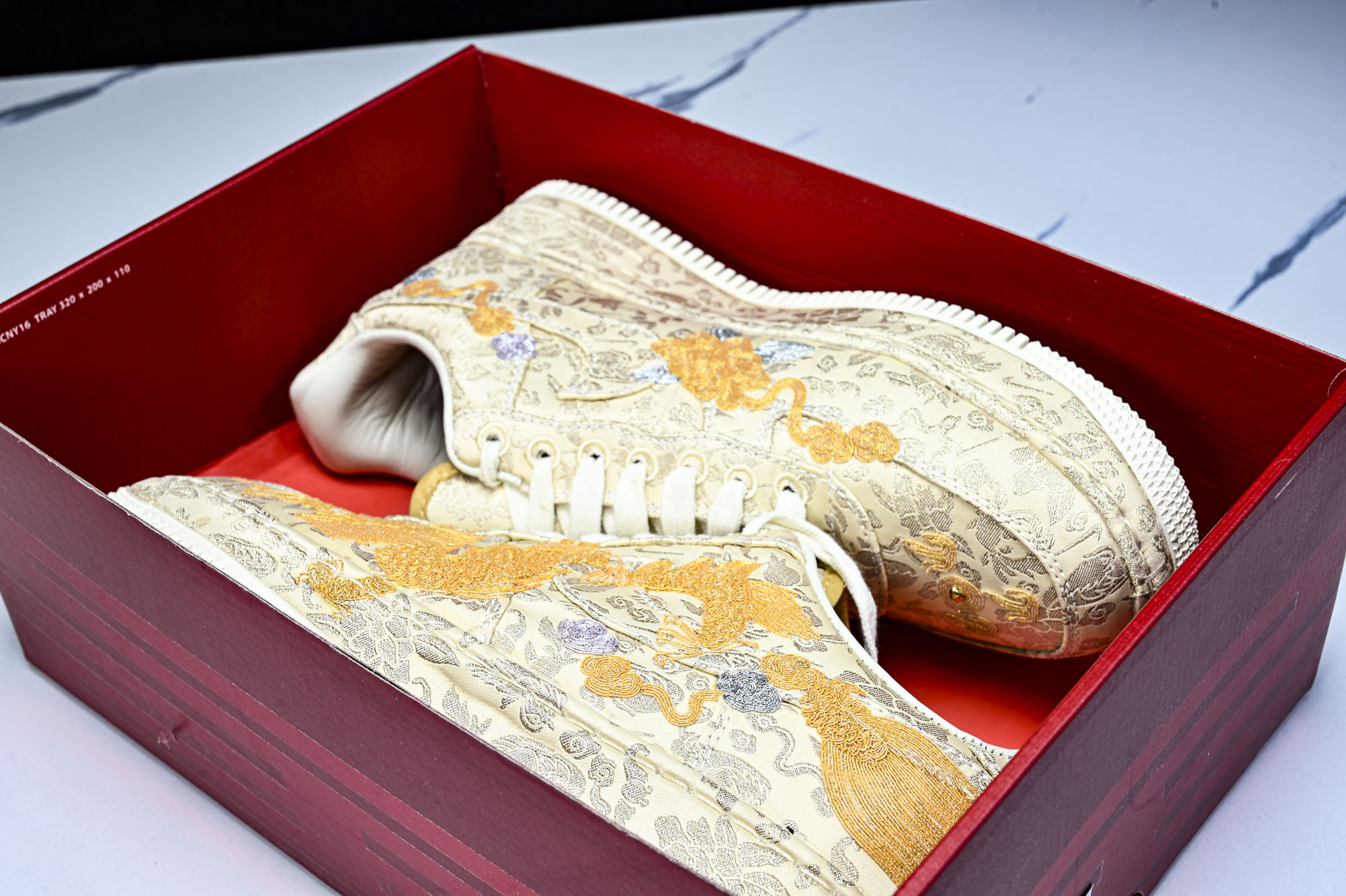 Nk Air Force 1'07 Low 龙凤呈祥 龙年限定 空军一号低帮休闲板鞋 HJ4285-77