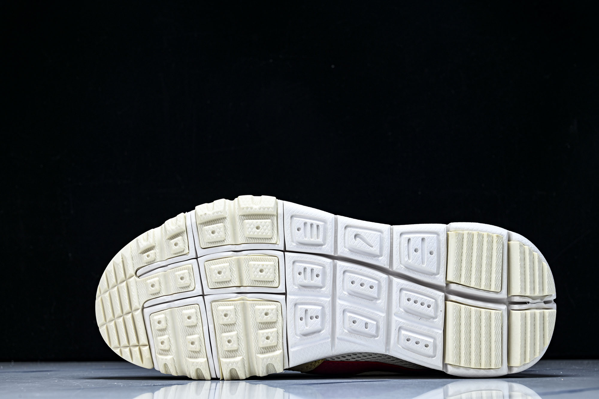 Tom Sachs x Nike Mars Yard 2.0 宇航员 AA2261-100 YZ0053