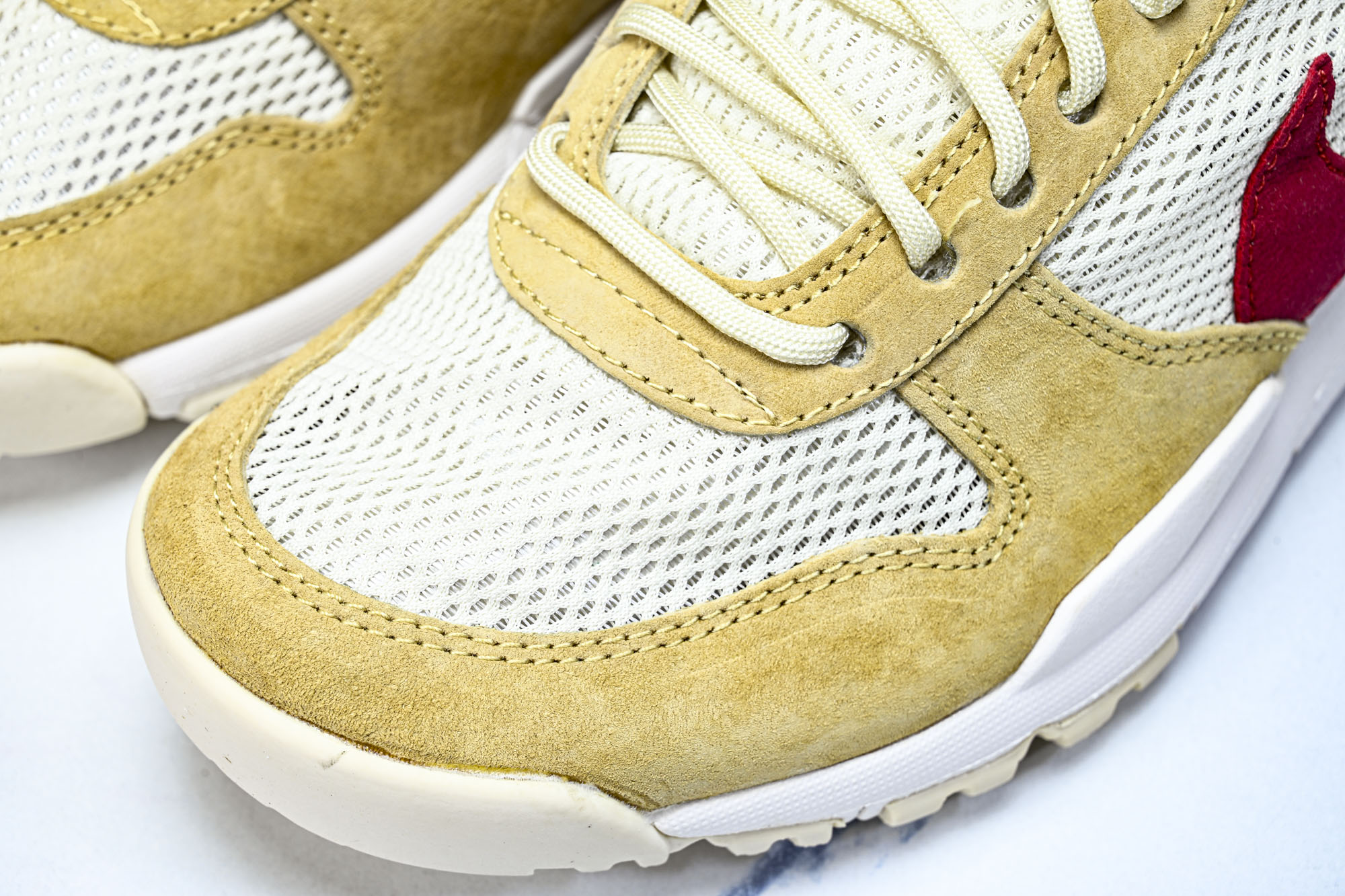 Tom Sachs x Nike Mars Yard 2.0 宇航员 AA2261-100 YZ0053