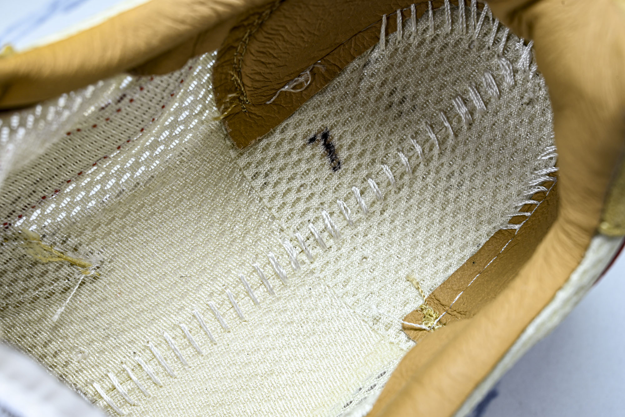 Tom Sachs x Nike Mars Yard 2.0 宇航员 AA2261-100 YZ0053