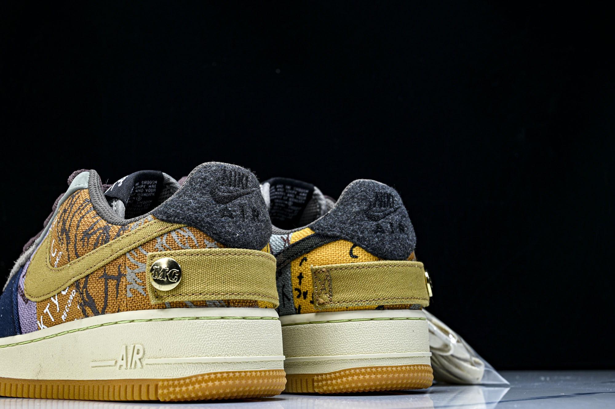 Travis Scott x Nk Air Force 1 Low 空军联名款休闲板鞋 CN2405-9
