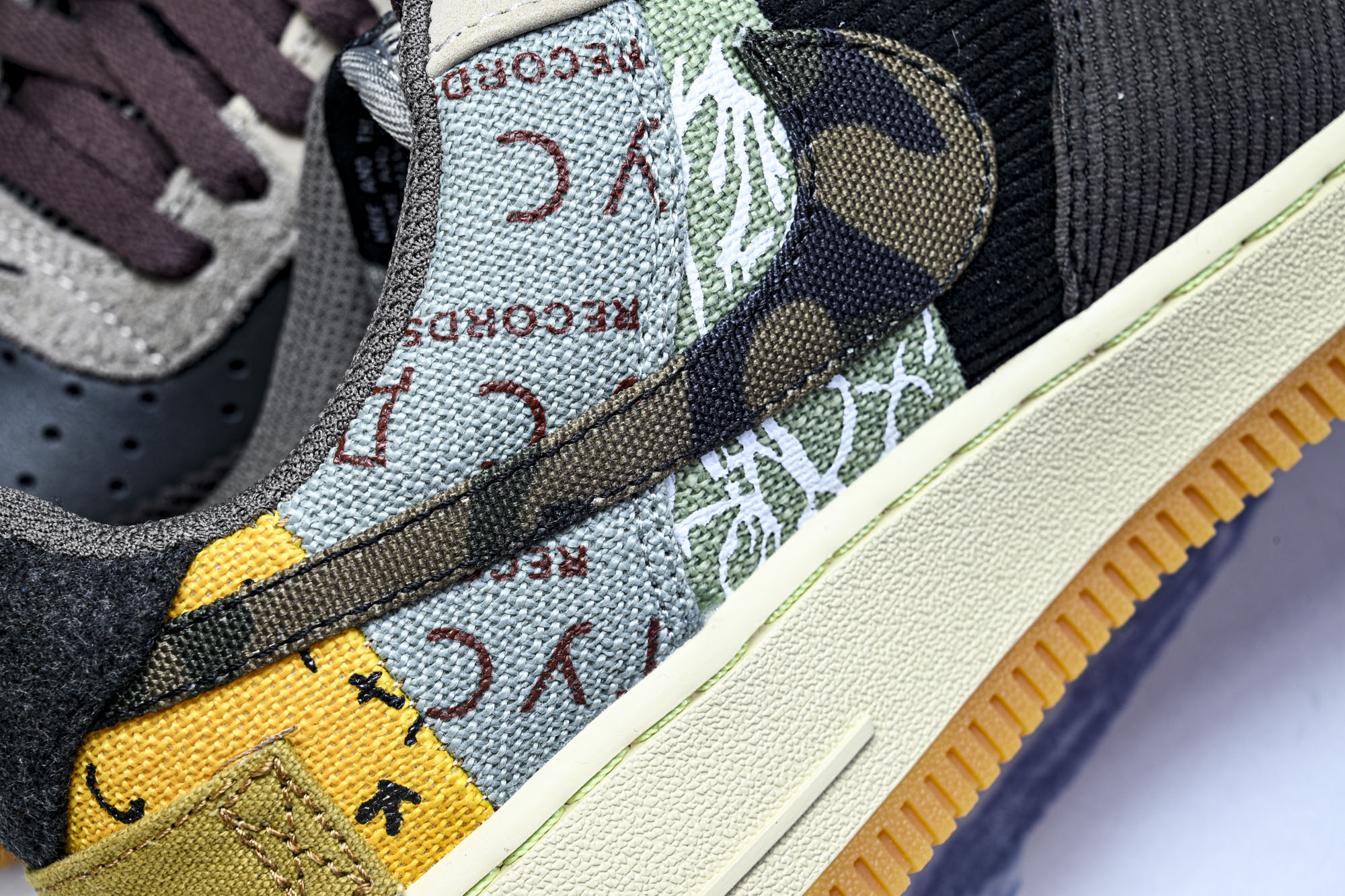 Travis Scott x Nk Air Force 1 Low 空军联名款休闲板鞋 CN2405-9