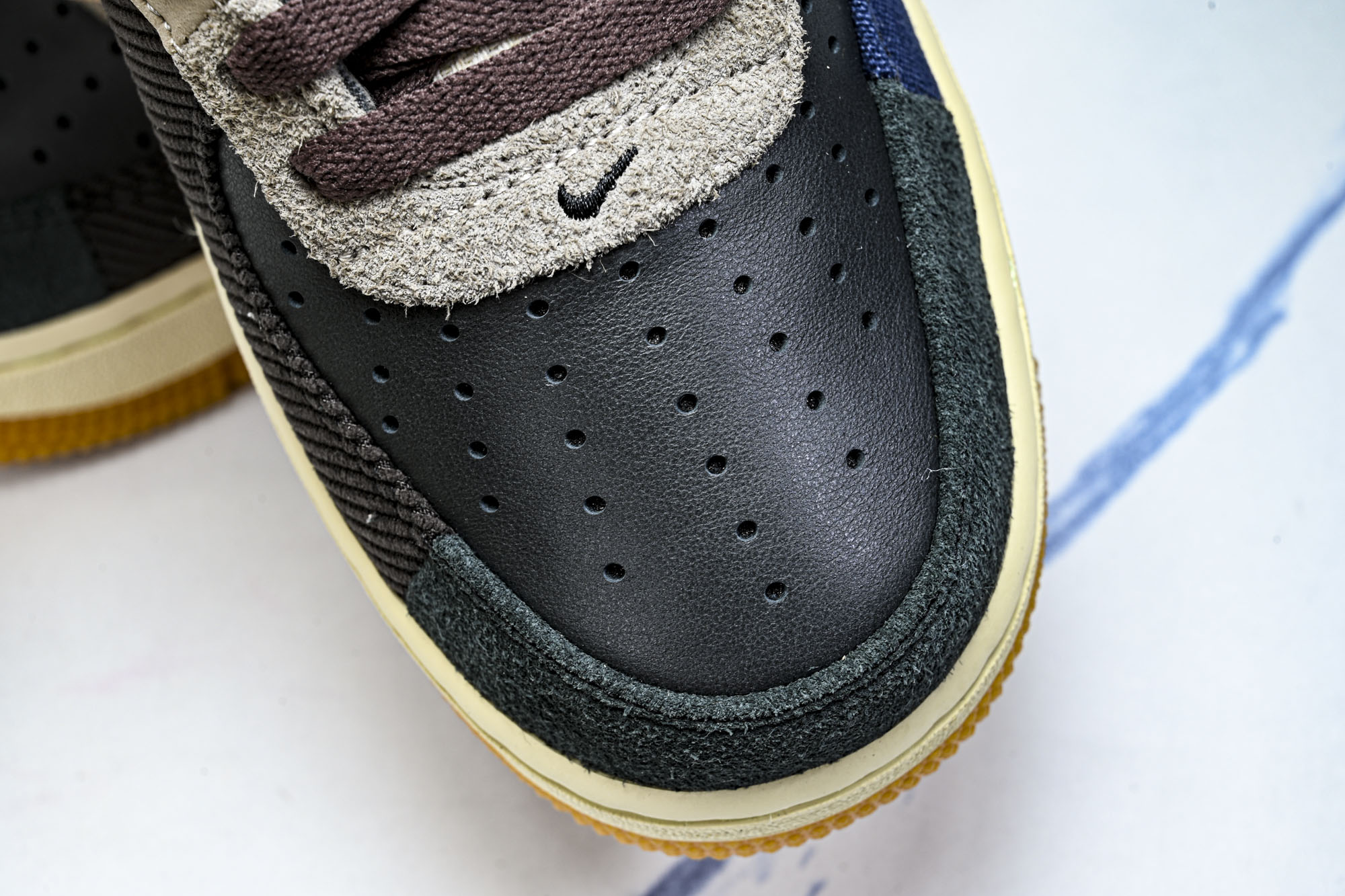Travis Scott x Nk Air Force 1 Low 空军联名款休闲板鞋 CN2405-9
