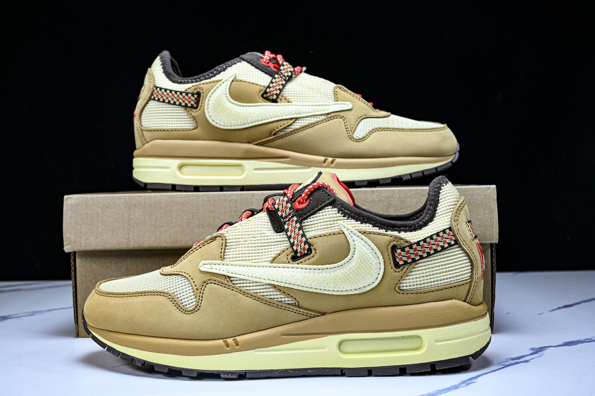 Travish Scott x NK Air Max 1 “Wheat”复古休闲跑步鞋 小麦 倒钩 DO