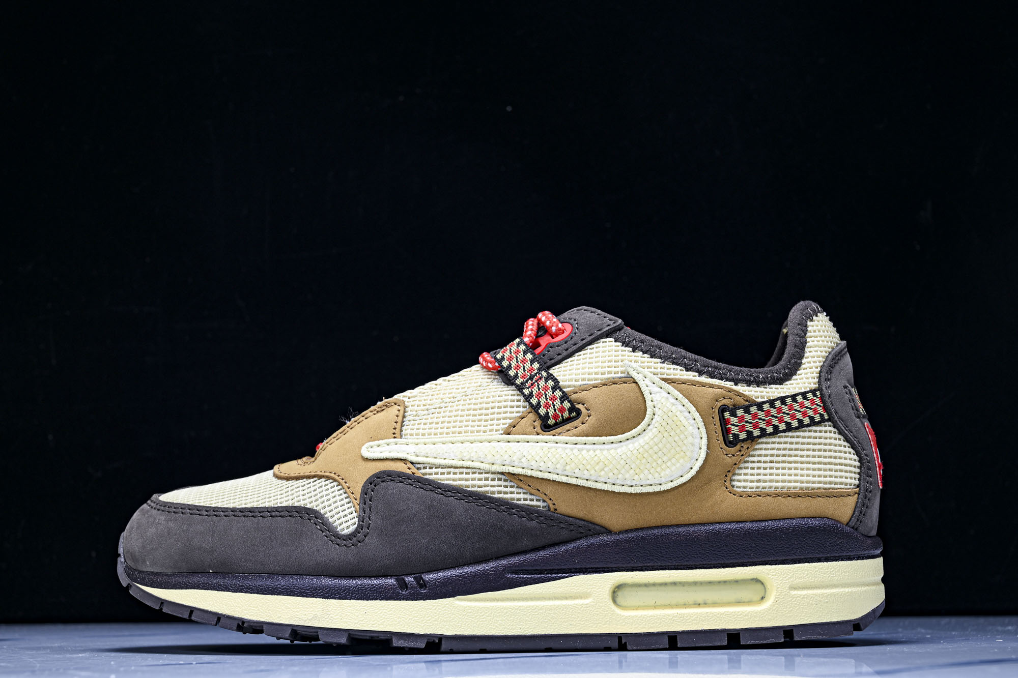 Travish Scott x NK Air Max 1 “Wheat”复古休闲跑步鞋 小麦 倒钩D09