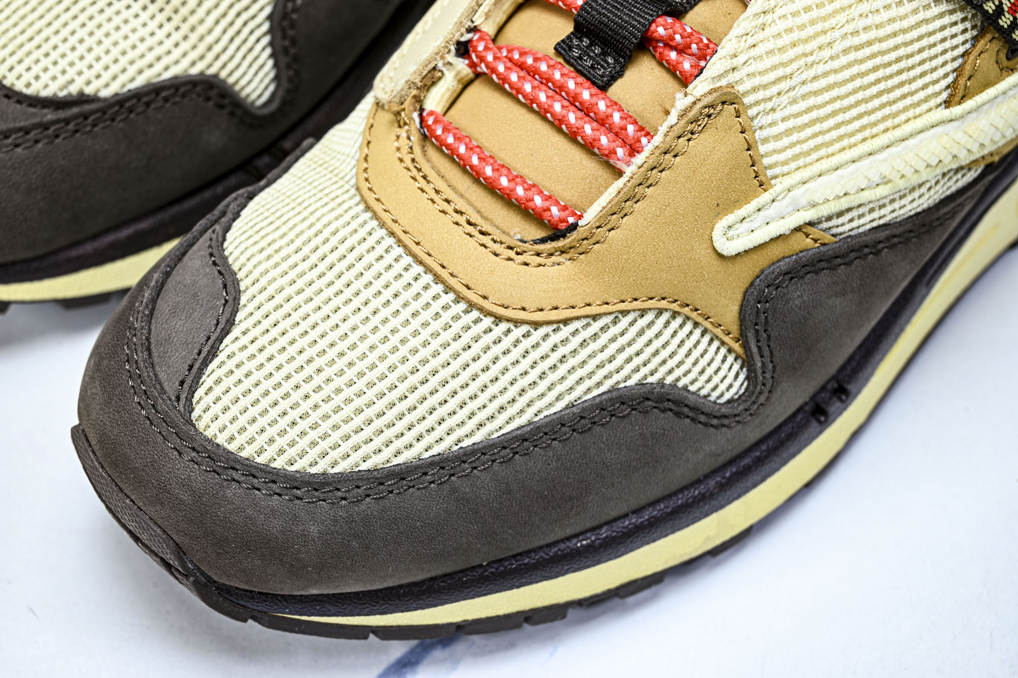 Travish Scott x NK Air Max 1 “Wheat”复古休闲跑步鞋 小麦 倒钩D09