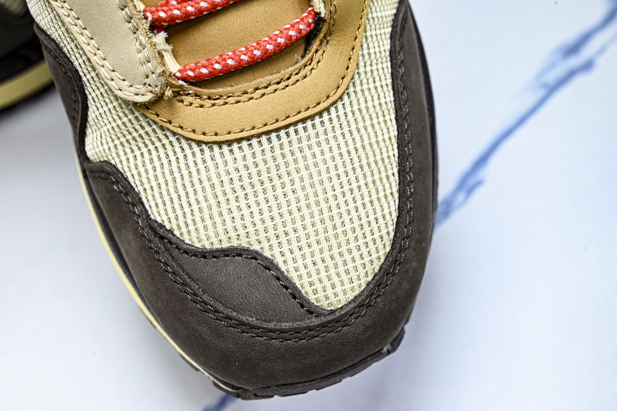 Travish Scott x NK Air Max 1 “Wheat”复古休闲跑步鞋 小麦 倒钩D09