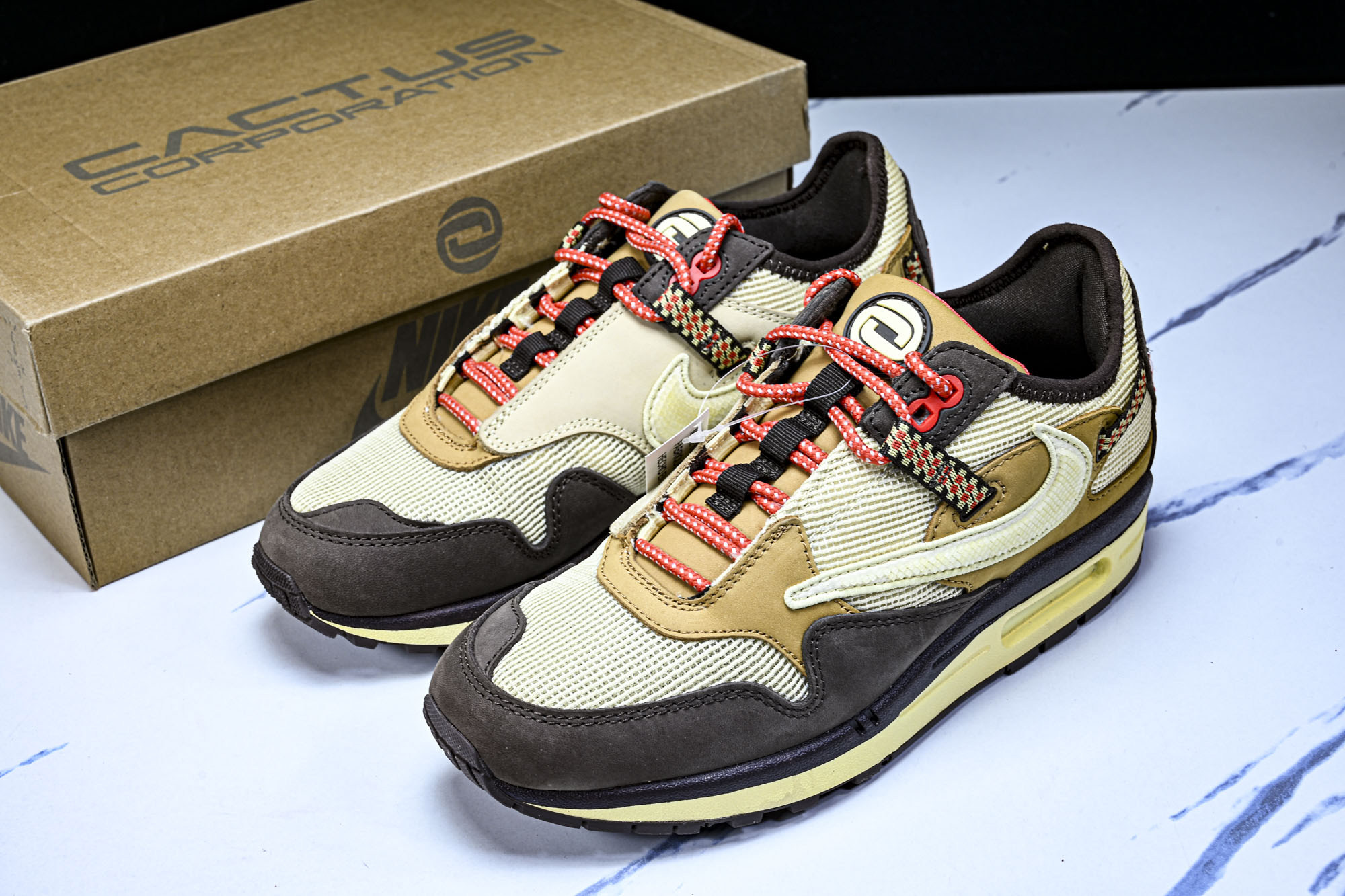 Travish Scott x NK Air Max 1 “Wheat”复古休闲跑步鞋 小麦 倒钩D09