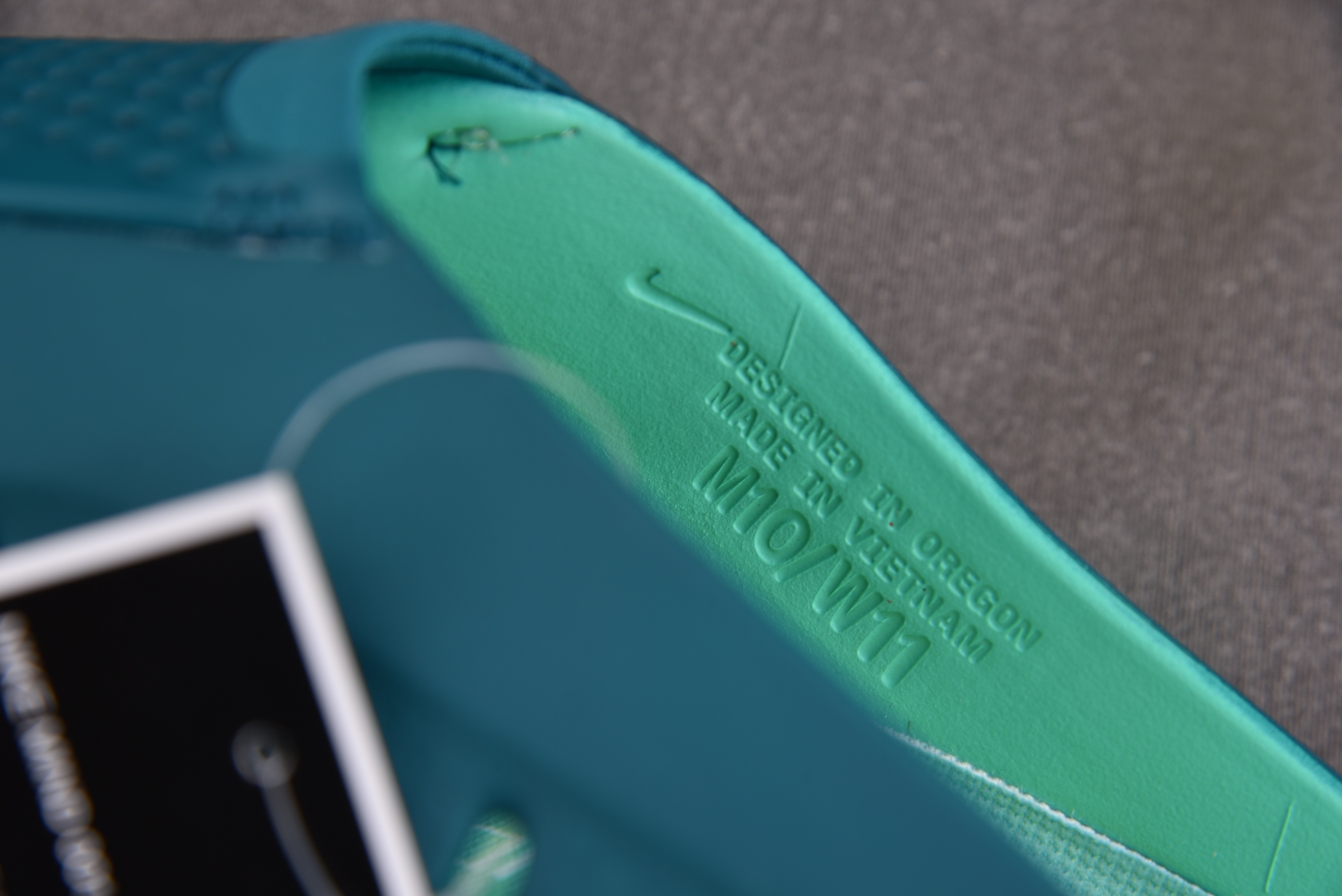 NK Mind 001 Geode Teal 青绿 HQ4307-301 #YZ00136-50.5