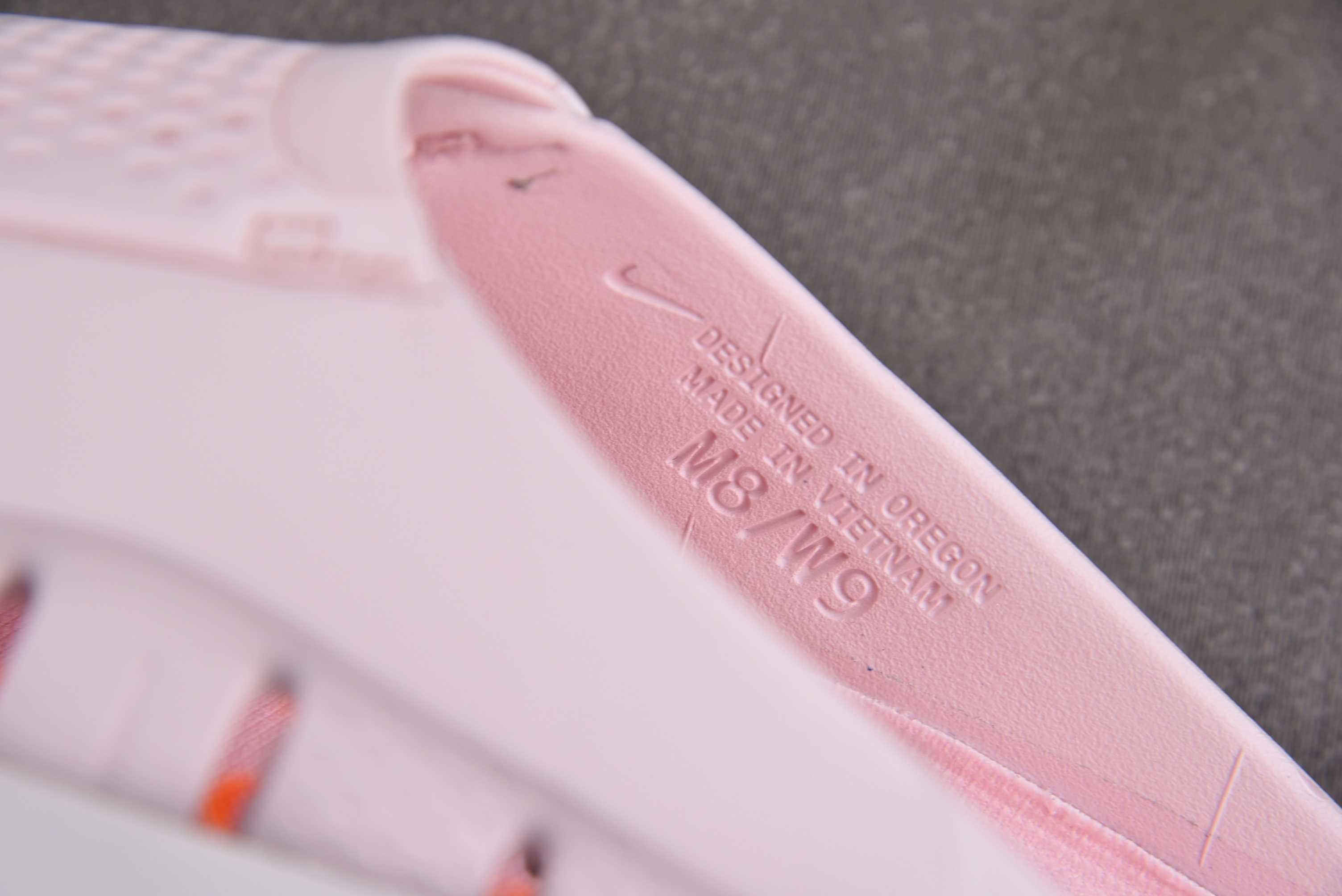 WMNS NK Mind 001 Pearl Pink 粉色 HQ4309-610 #YZ00136-4