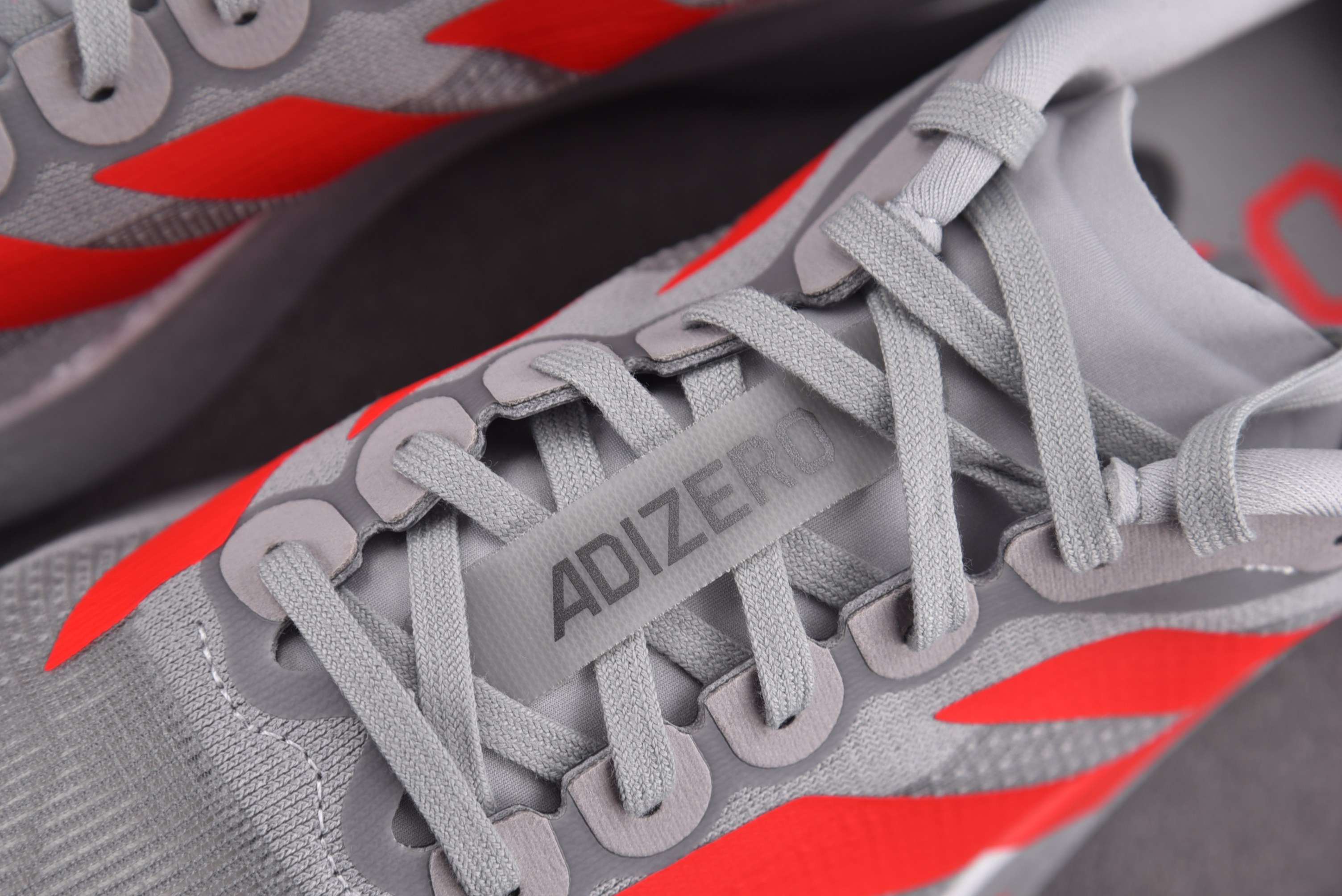 AD Adizero EVO SL Silver Metallic Lucid Red 银灰红 KI33