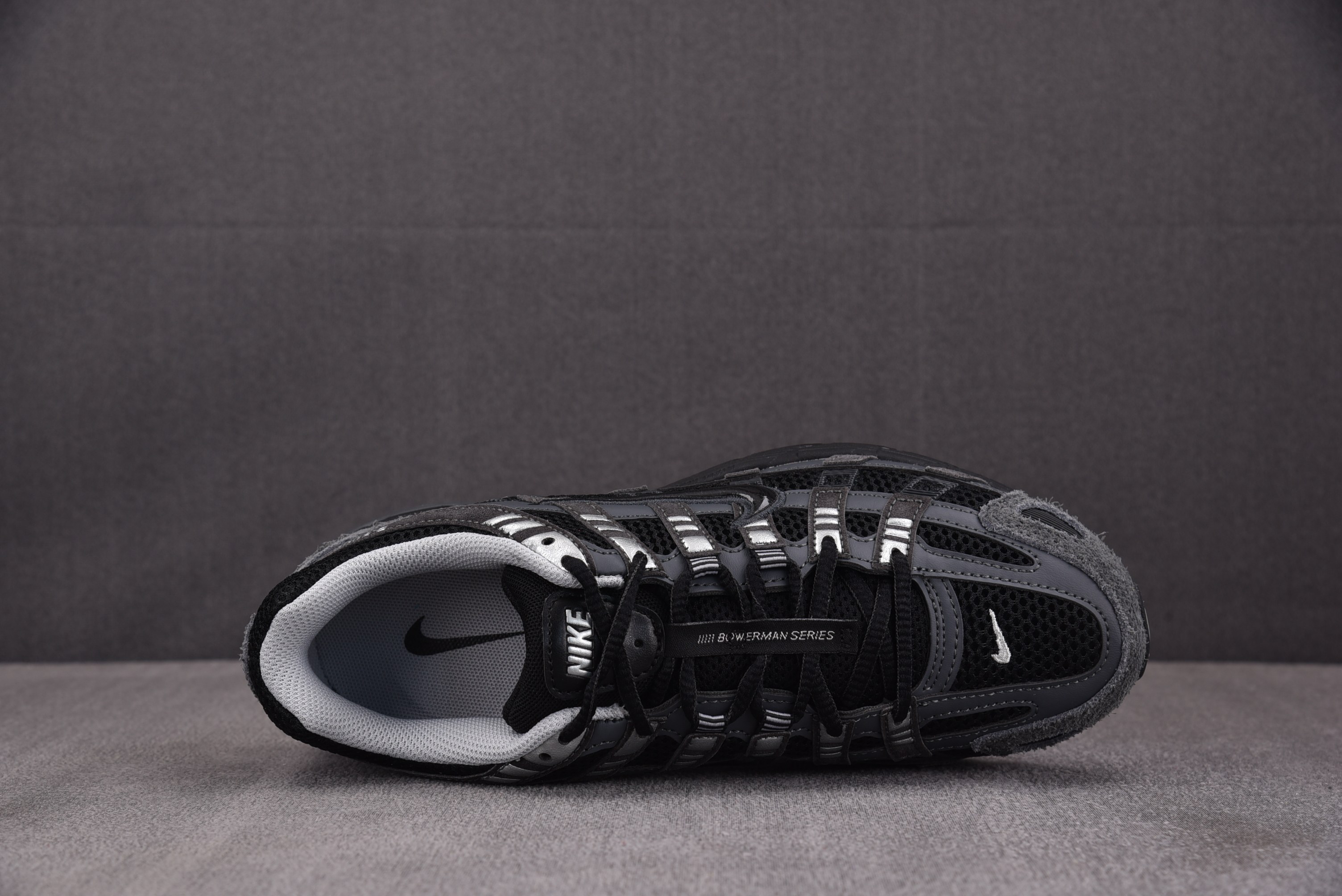 NK P-6000 Anthracite Metallic Silver 黑灰 HF0015-002 Y