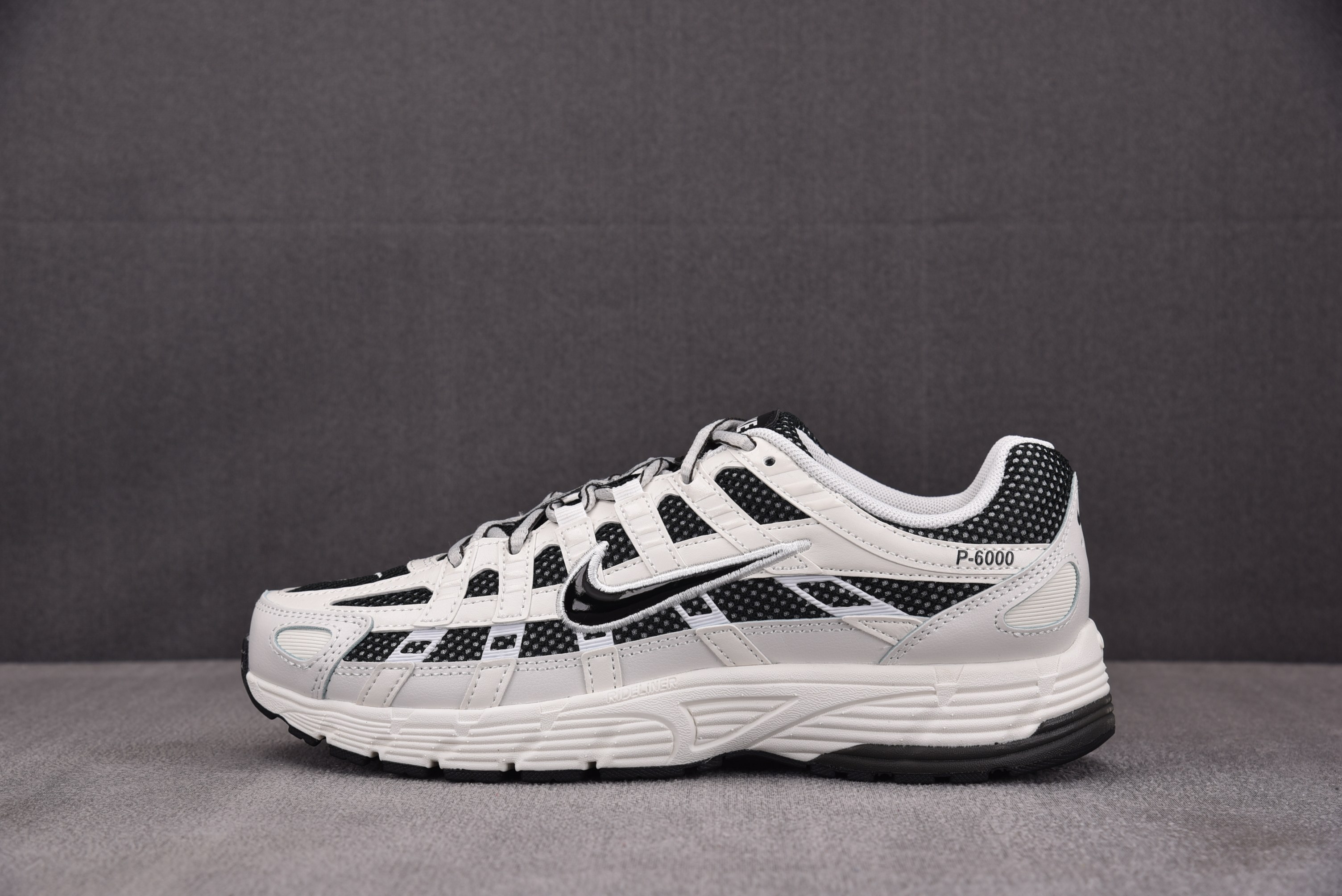 NK P-6000 Sail Medium Ash Off Noir 白黑 IO8711-101 YZ0