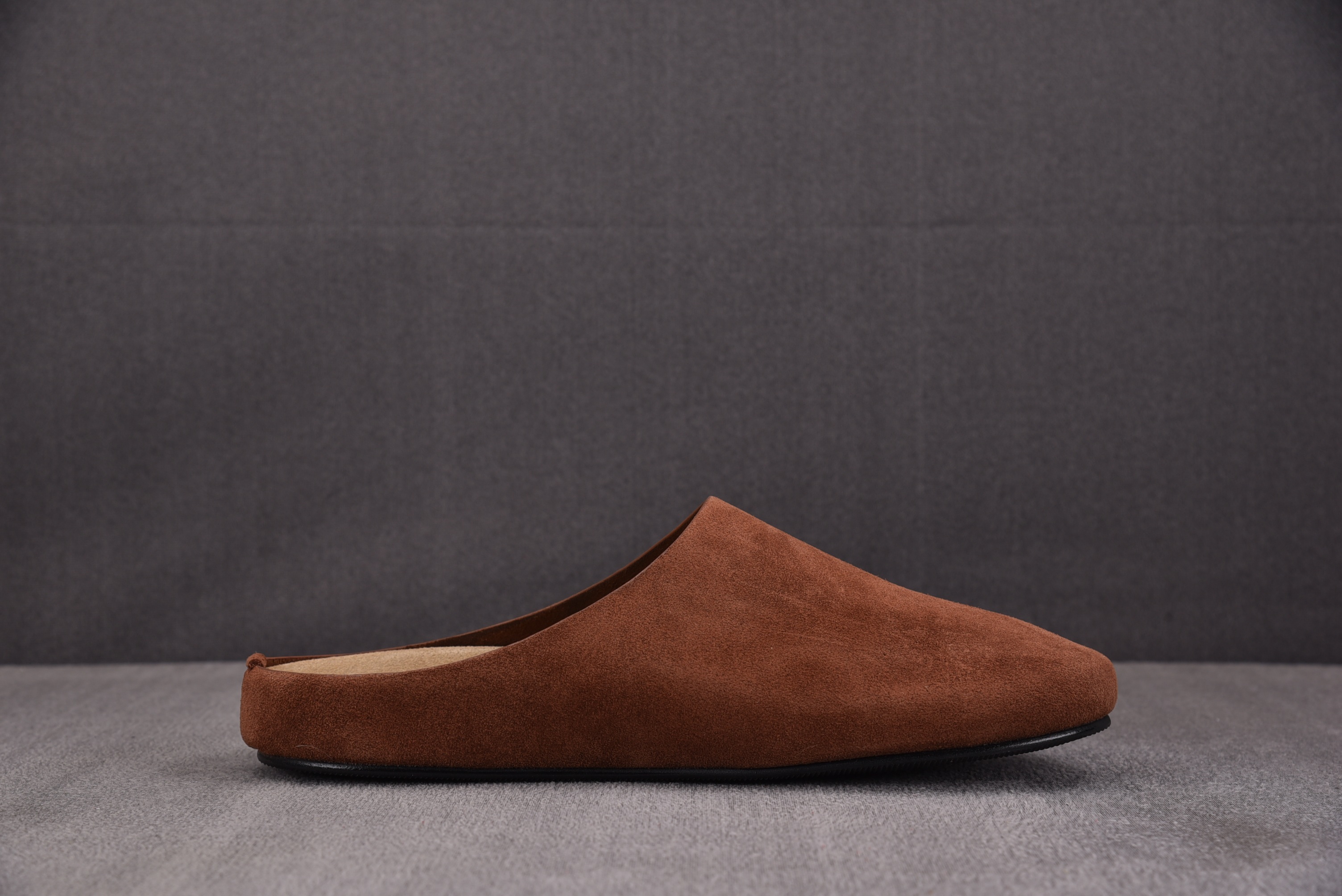 The Row Square Loafer Pumps in tan 棕色  #YZ01136-45