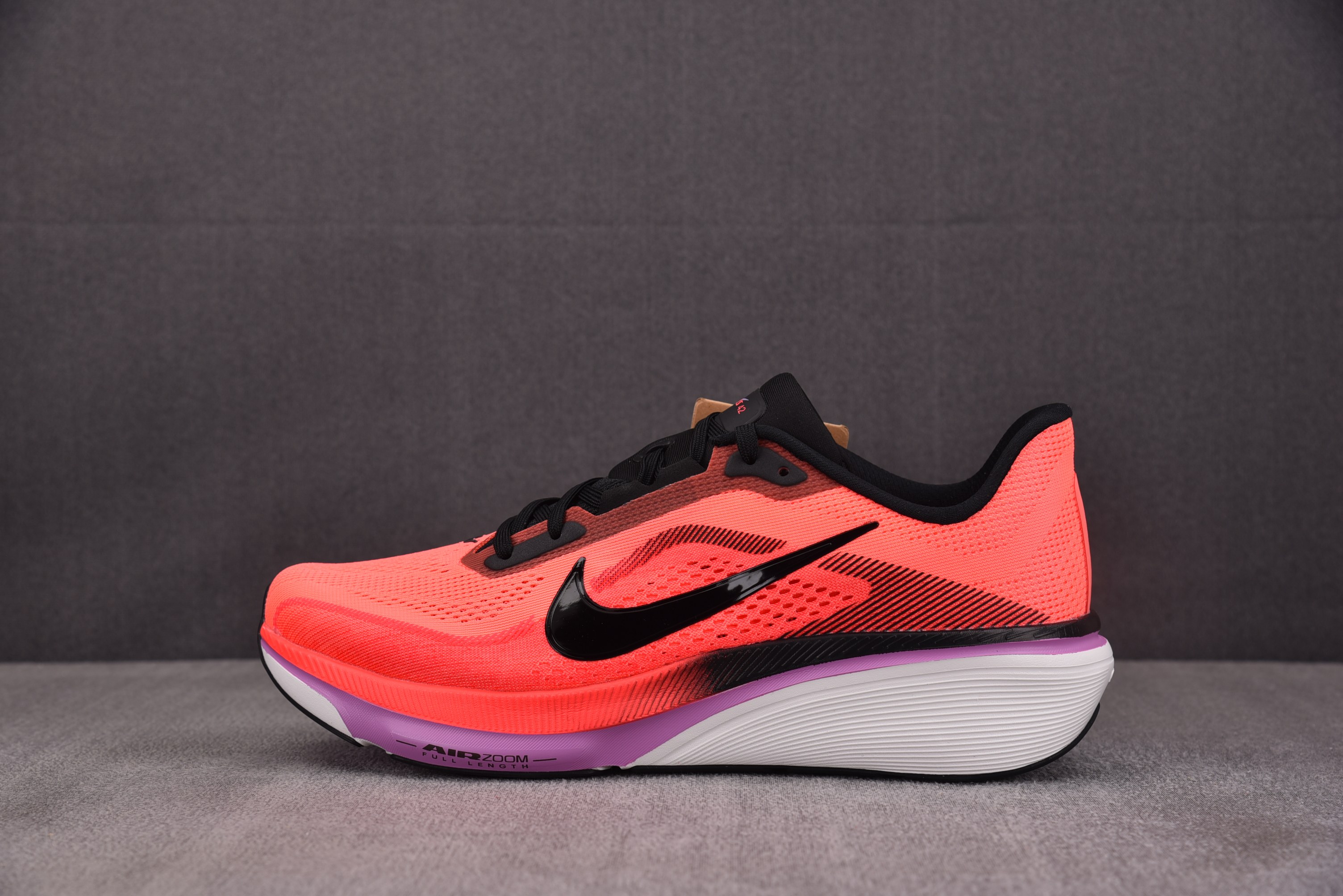 WMNS NK Air Zoom Pegasus 42 Lava Glow Flash Crimson 