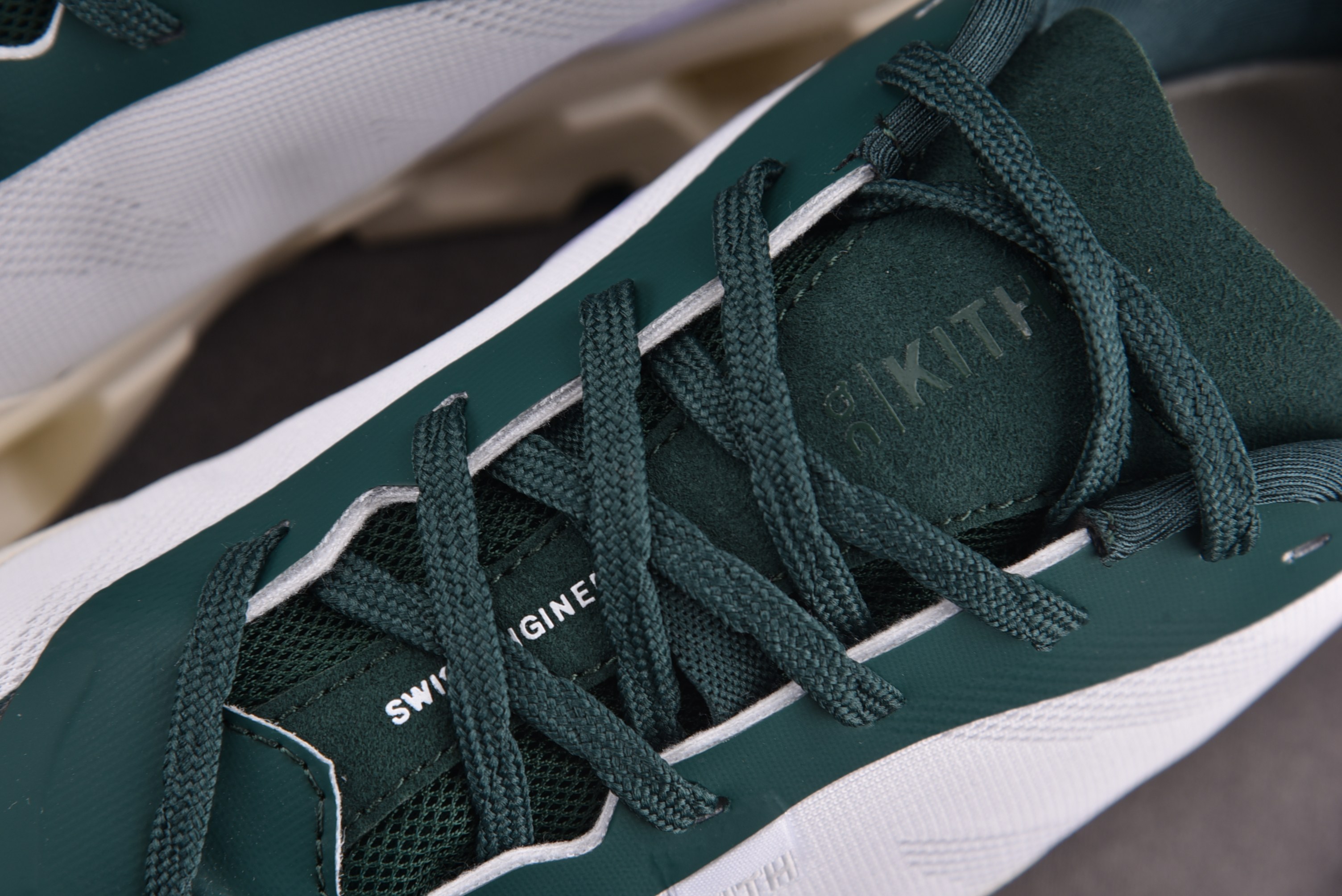 【纯原】On Running Cloudswift K-Tech 1 白绿 YZ039-536 37 3