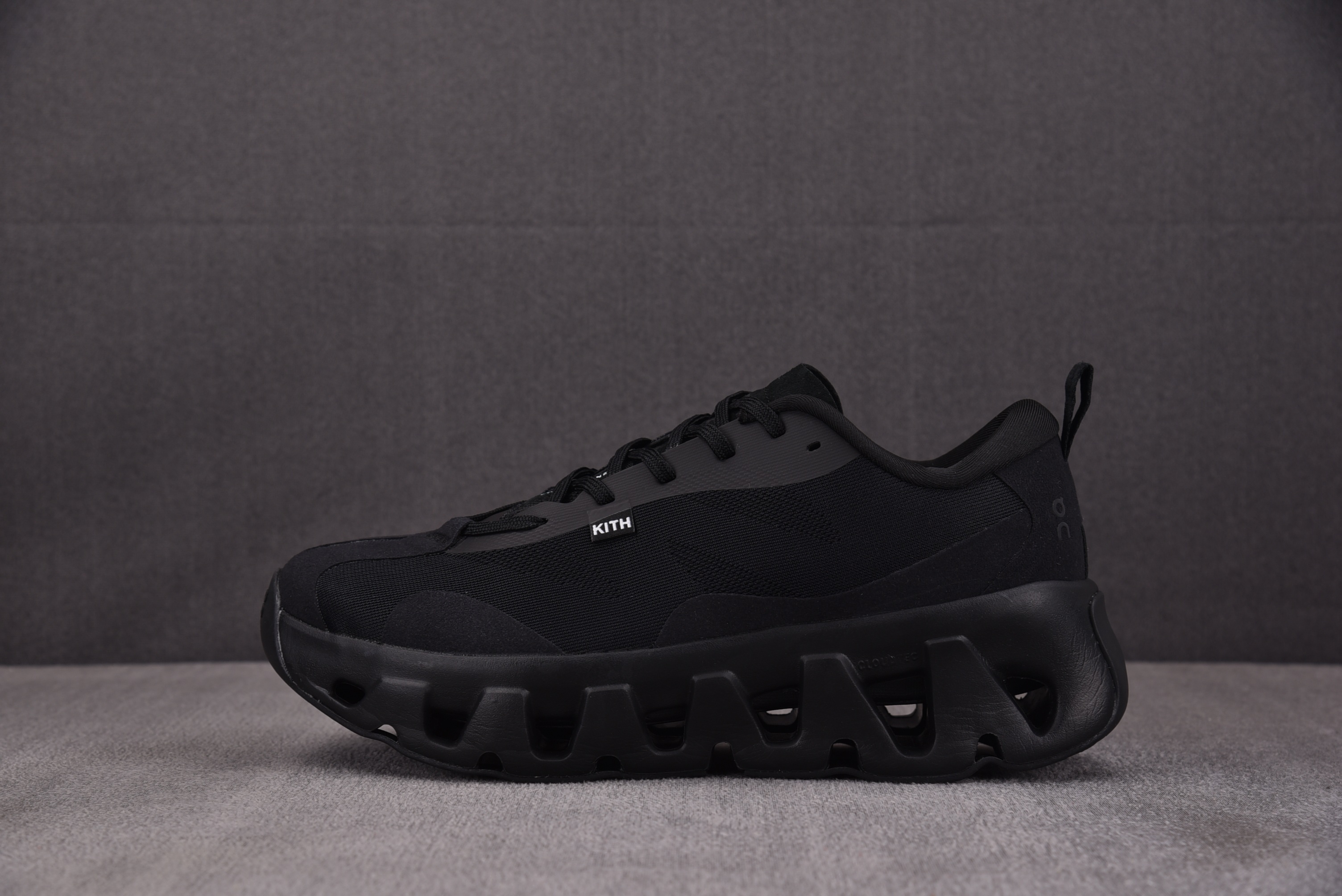 【纯原】On Running Cloudswift K-Tech 1 黑色 YZ039-536 37 3