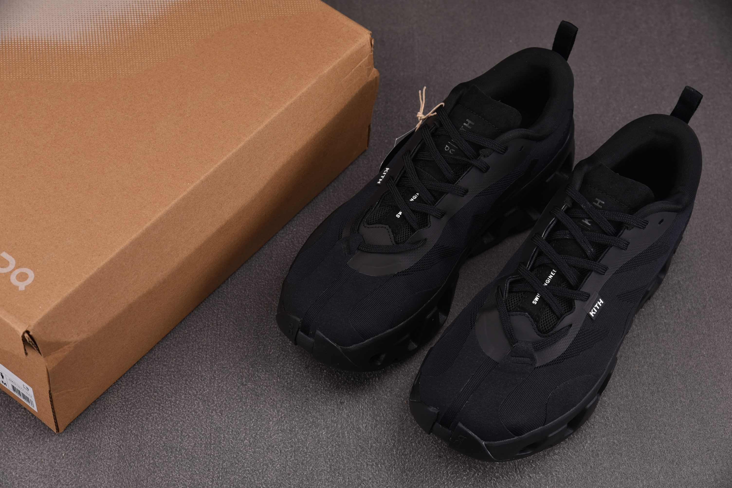 【纯原】On Running Cloudswift K-Tech 1 黑色 YZ039-536 37 3